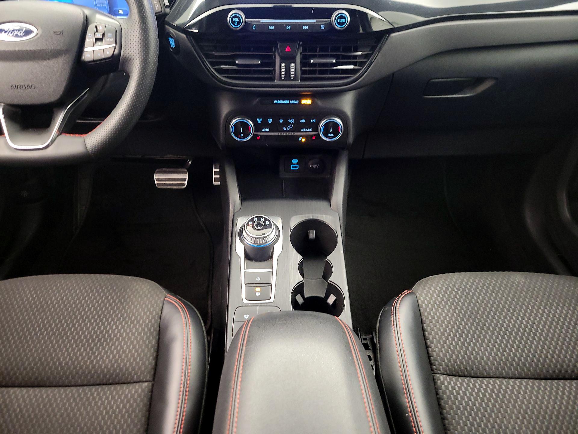 Thumbnail: 2023 Ford Escape - 17