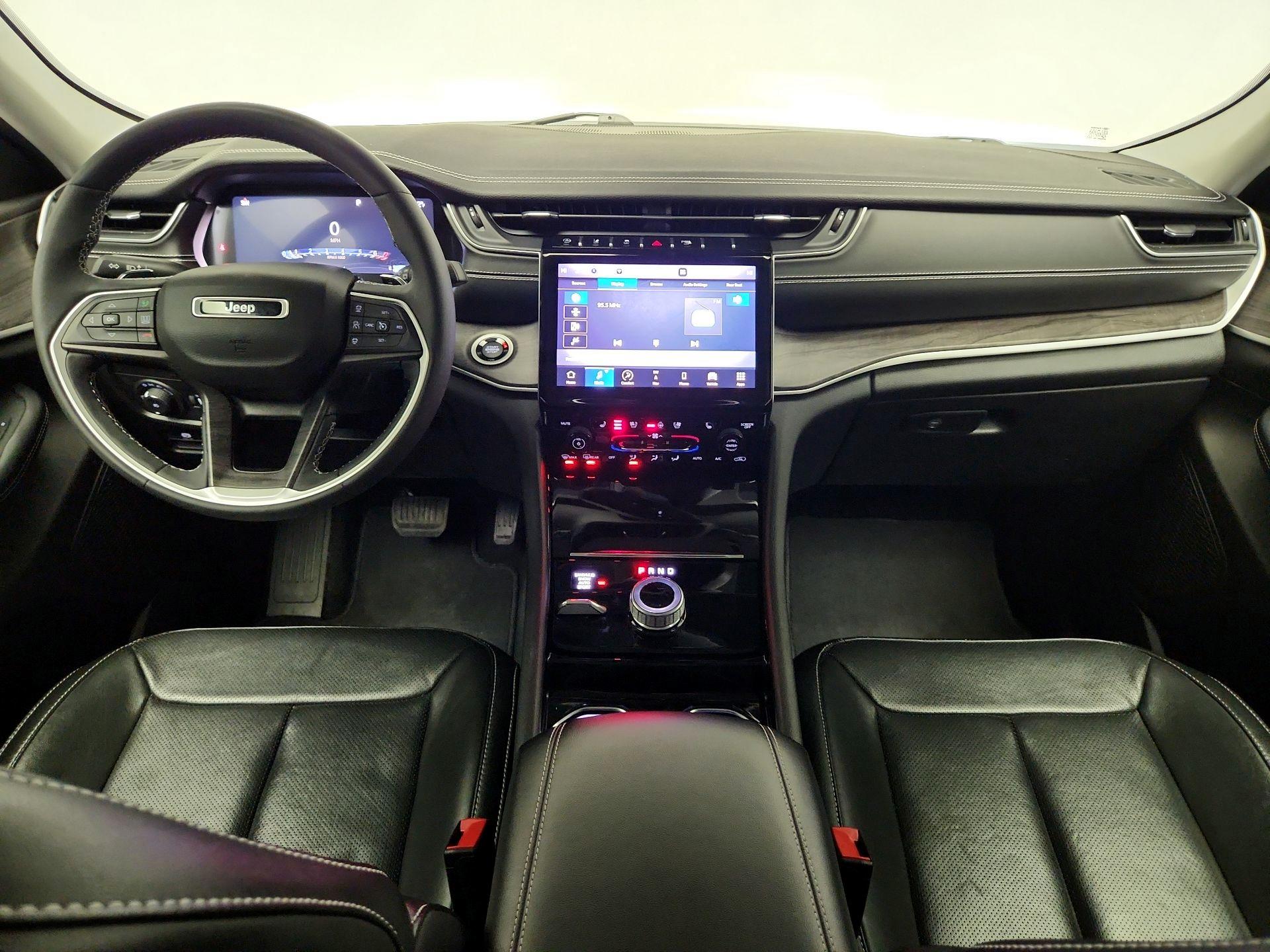 Thumbnail: 2023 Jeep Grand Cherokee - 9