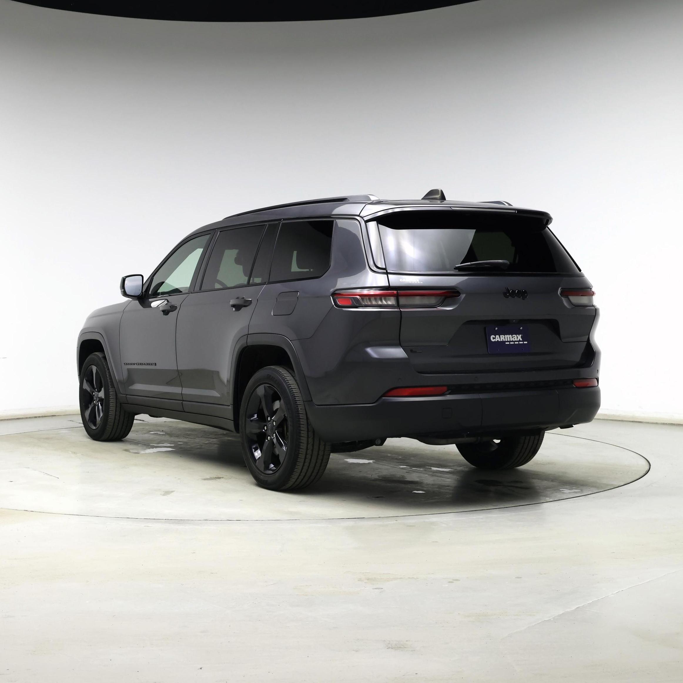 Thumbnail: 2023 Jeep Grand Cherokee L - 2