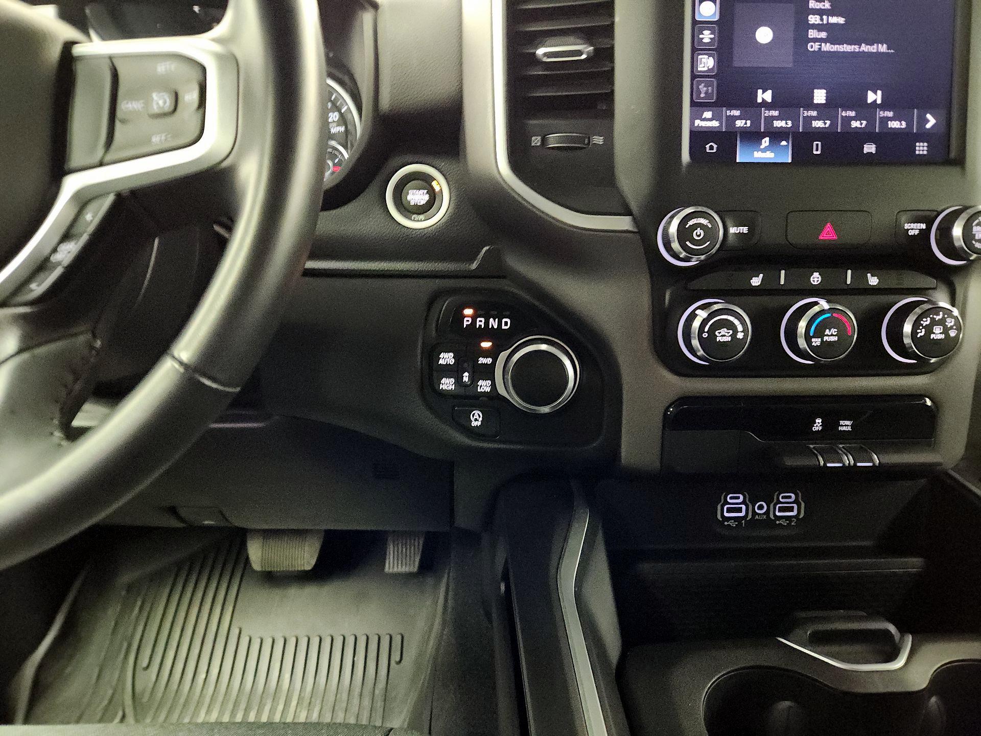 Thumbnail: 2023 RAM 1500 - 17