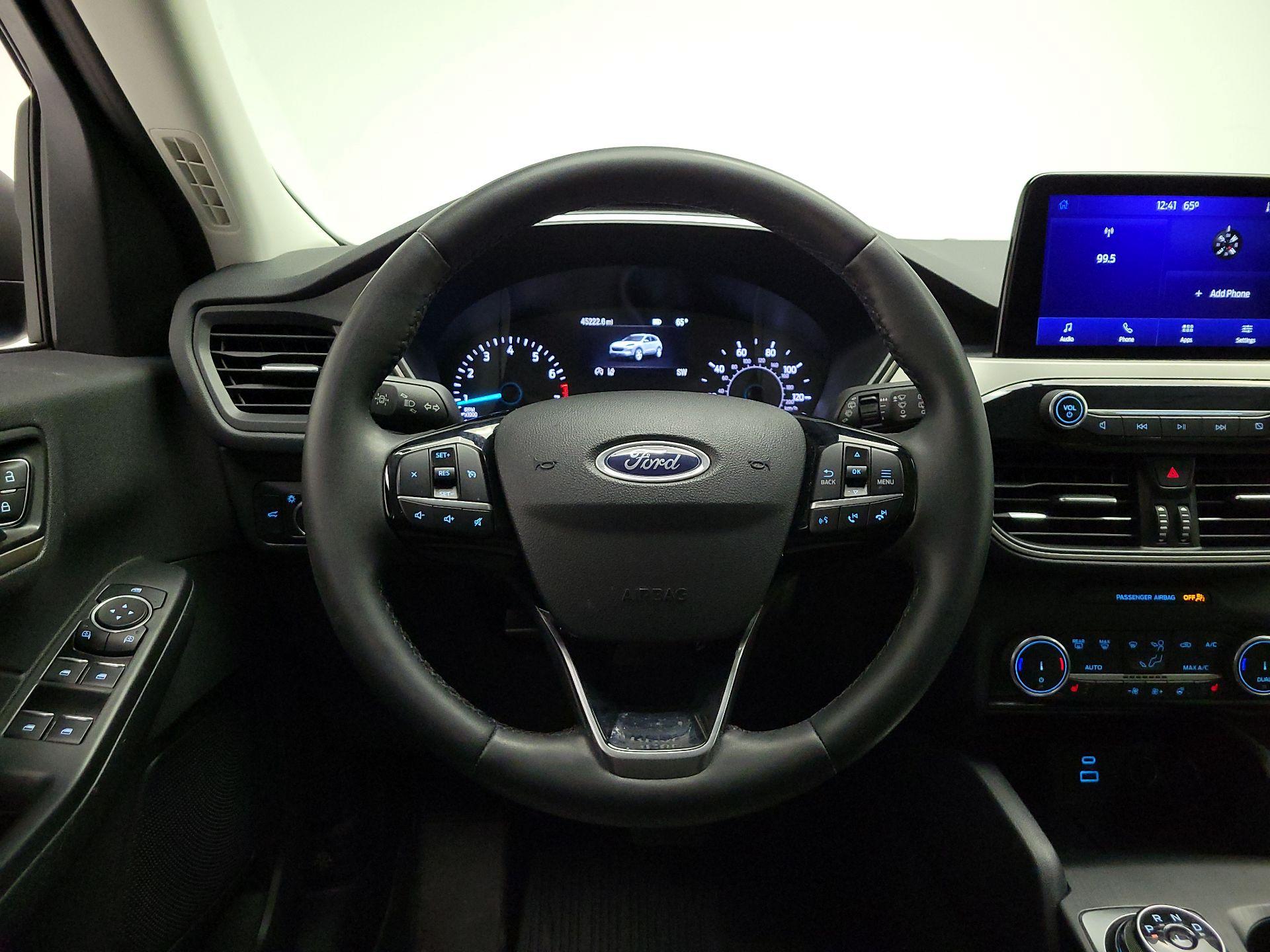 Thumbnail: 2022 Ford Escape - 10