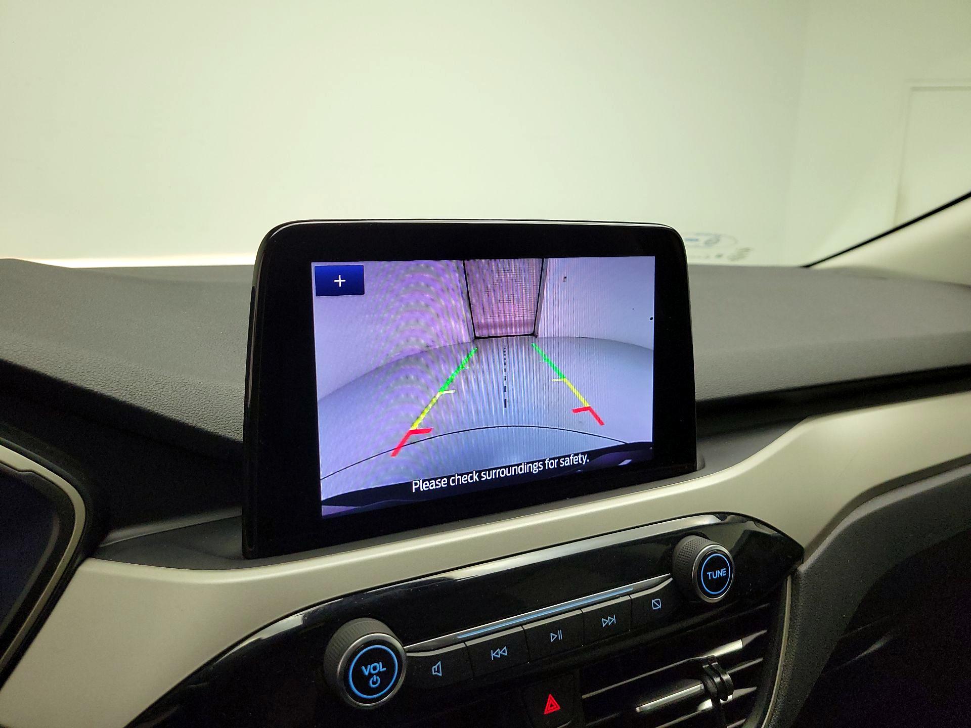 Thumbnail: 2022 Ford Escape - 14