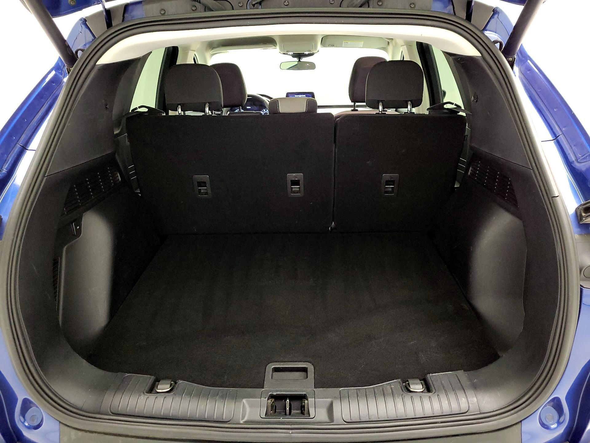 Thumbnail: 2022 Ford Escape - 20