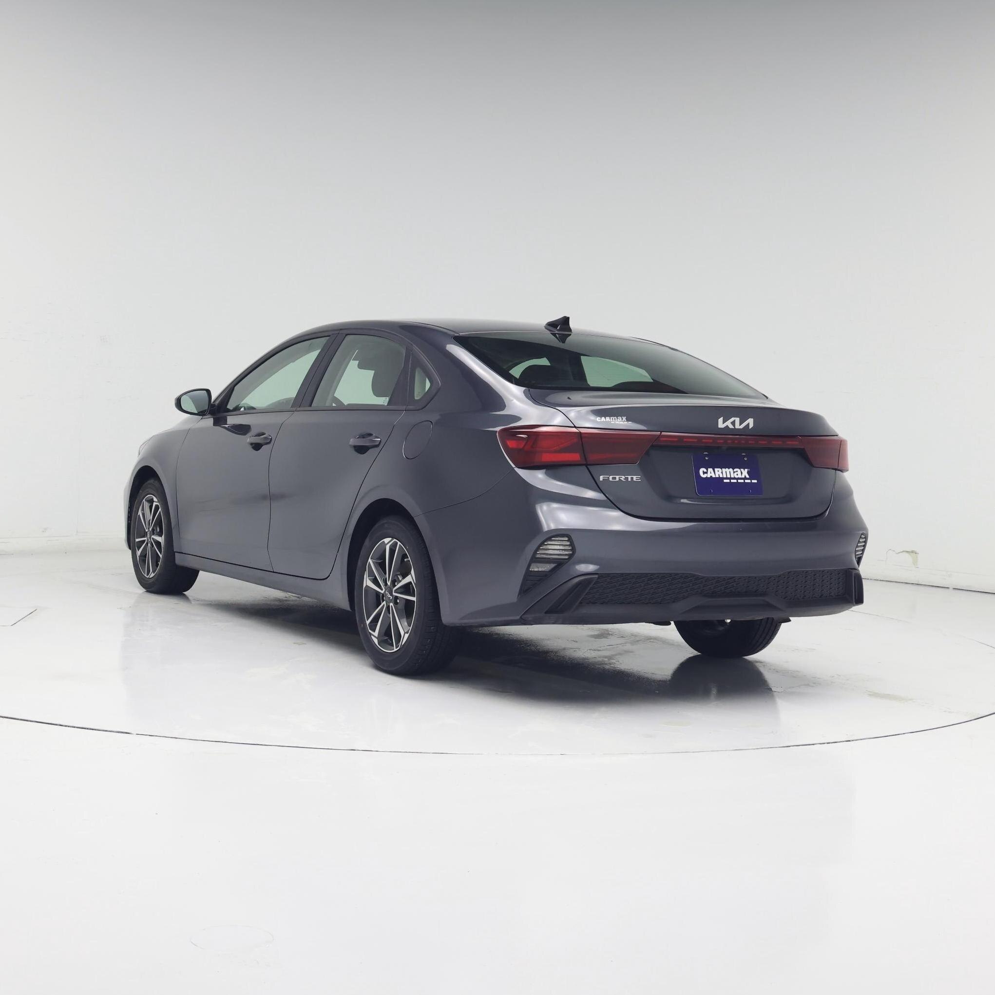 Thumbnail: 2024 Kia Forte - 2