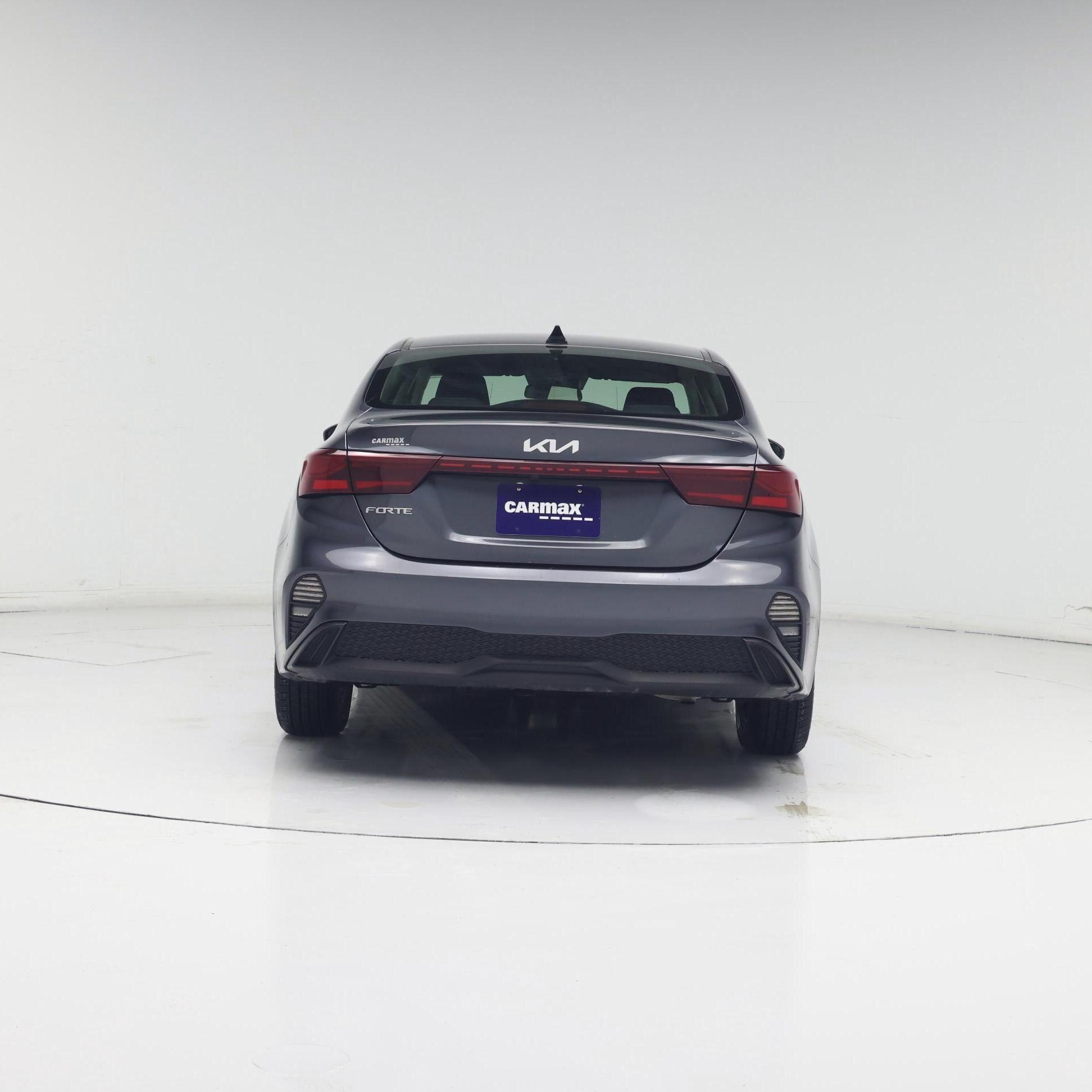 Thumbnail: 2024 Kia Forte - 6