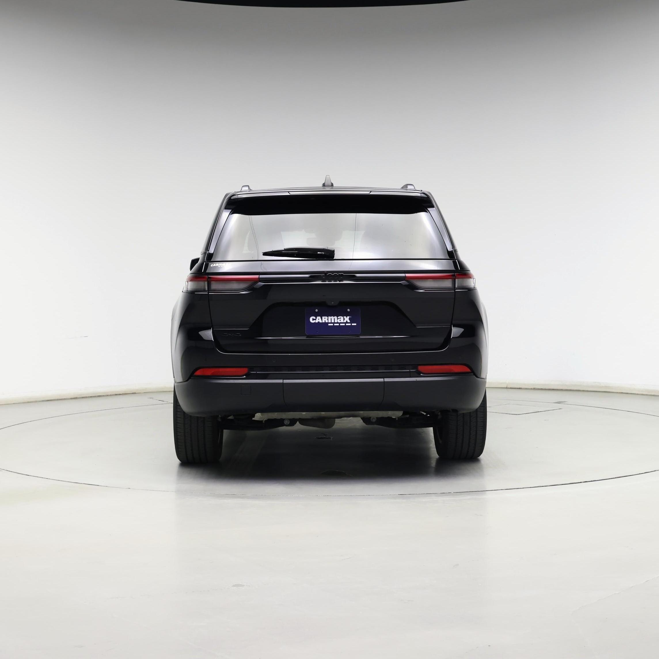 Thumbnail: 2023 Jeep Grand Cherokee - 6