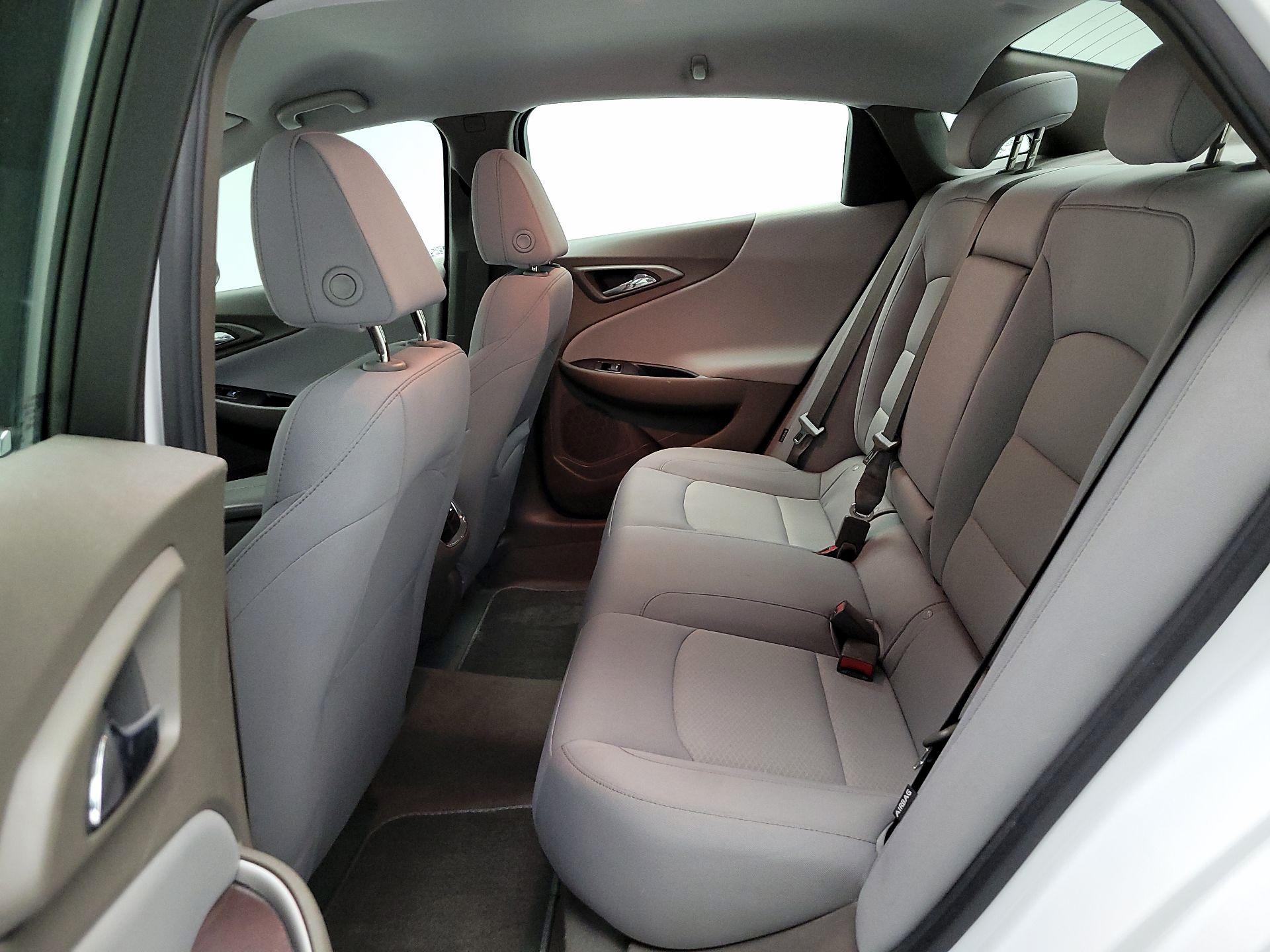 Thumbnail: 2023 Chevrolet Malibu - 18