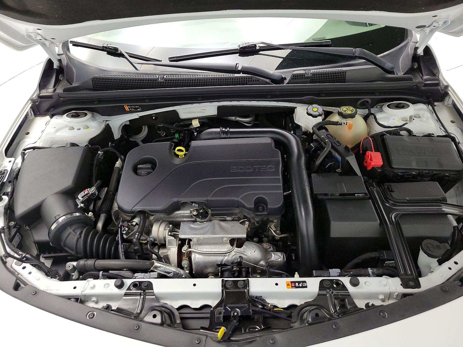 Thumbnail: 2023 Chevrolet Malibu - 20