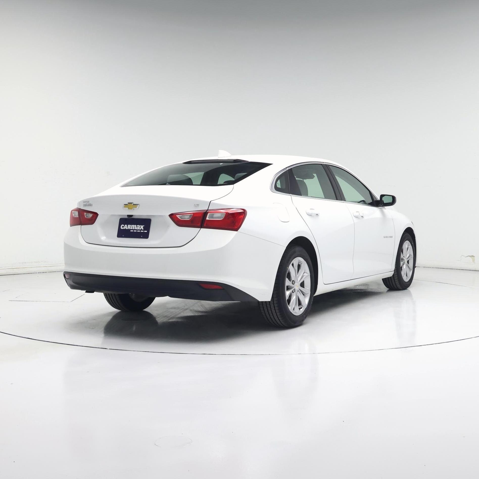 Thumbnail: 2023 Chevrolet Malibu - 8