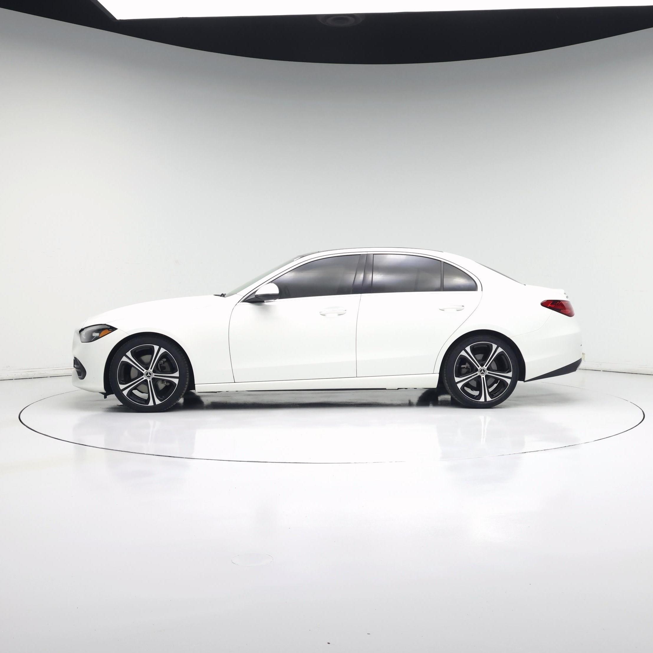 Thumbnail: 2023 Mercedes-Benz C-Class - 3