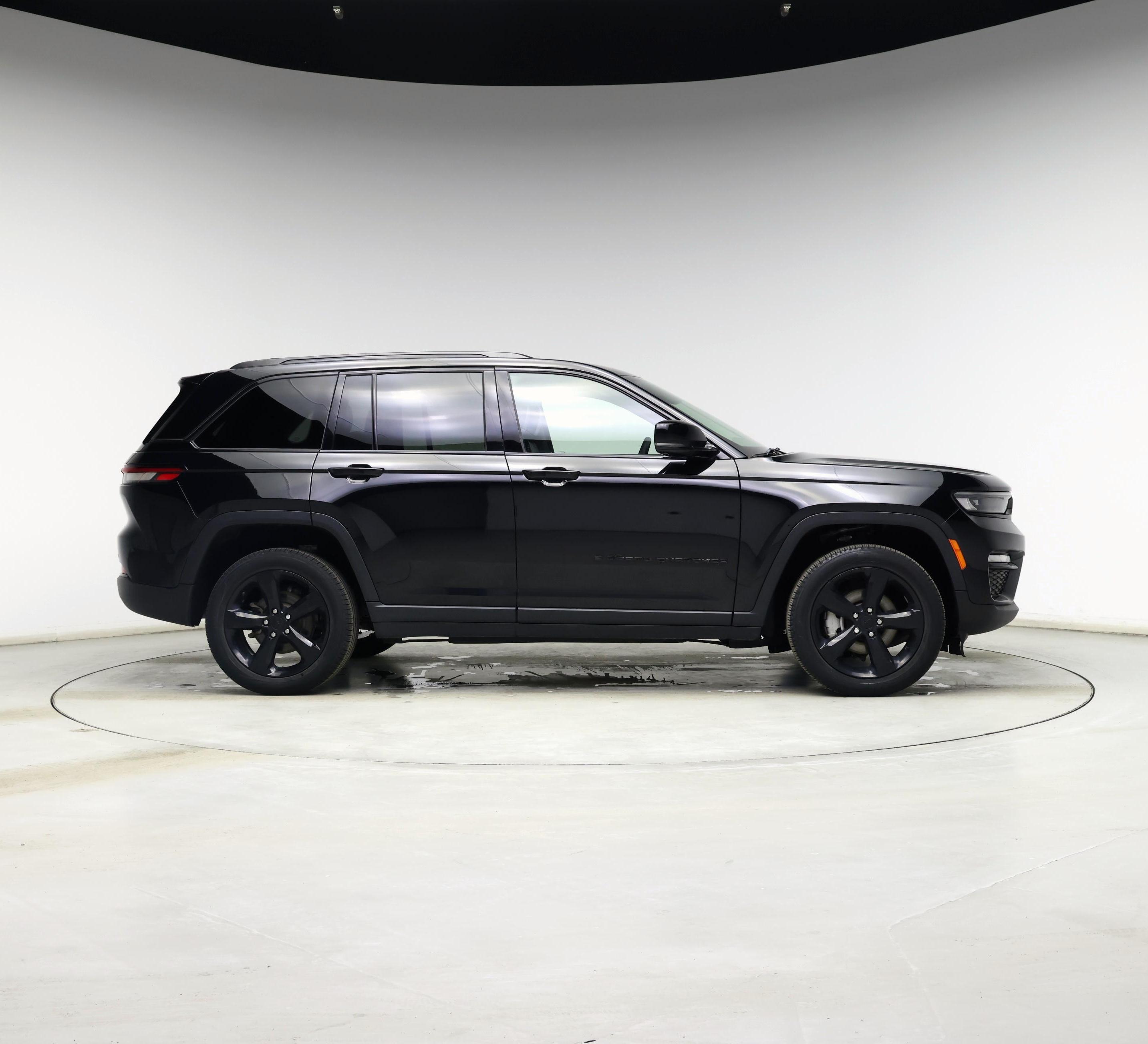 Thumbnail: 2023 Jeep Grand Cherokee - 7