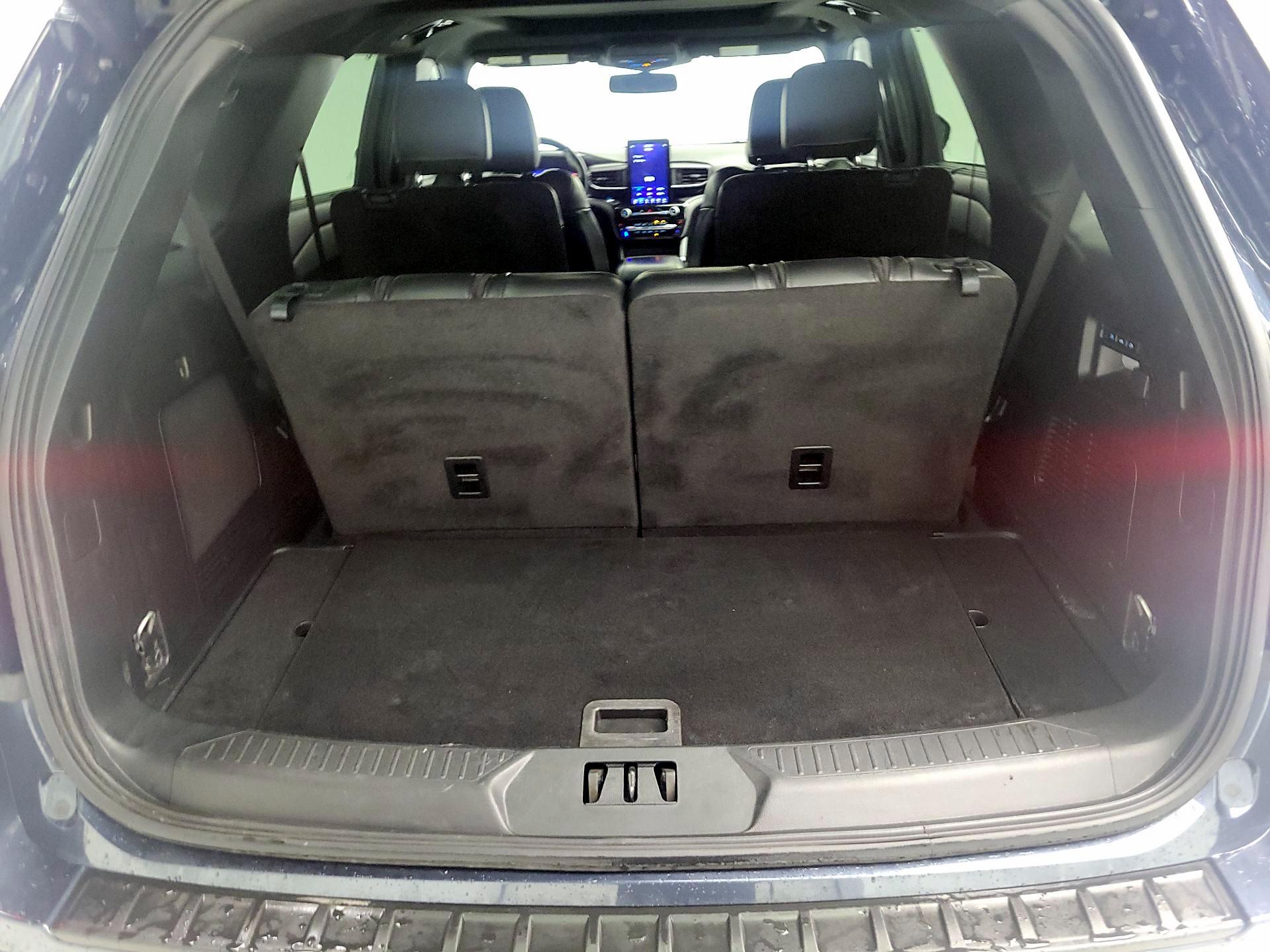 Thumbnail: 2023 Ford Explorer - 16