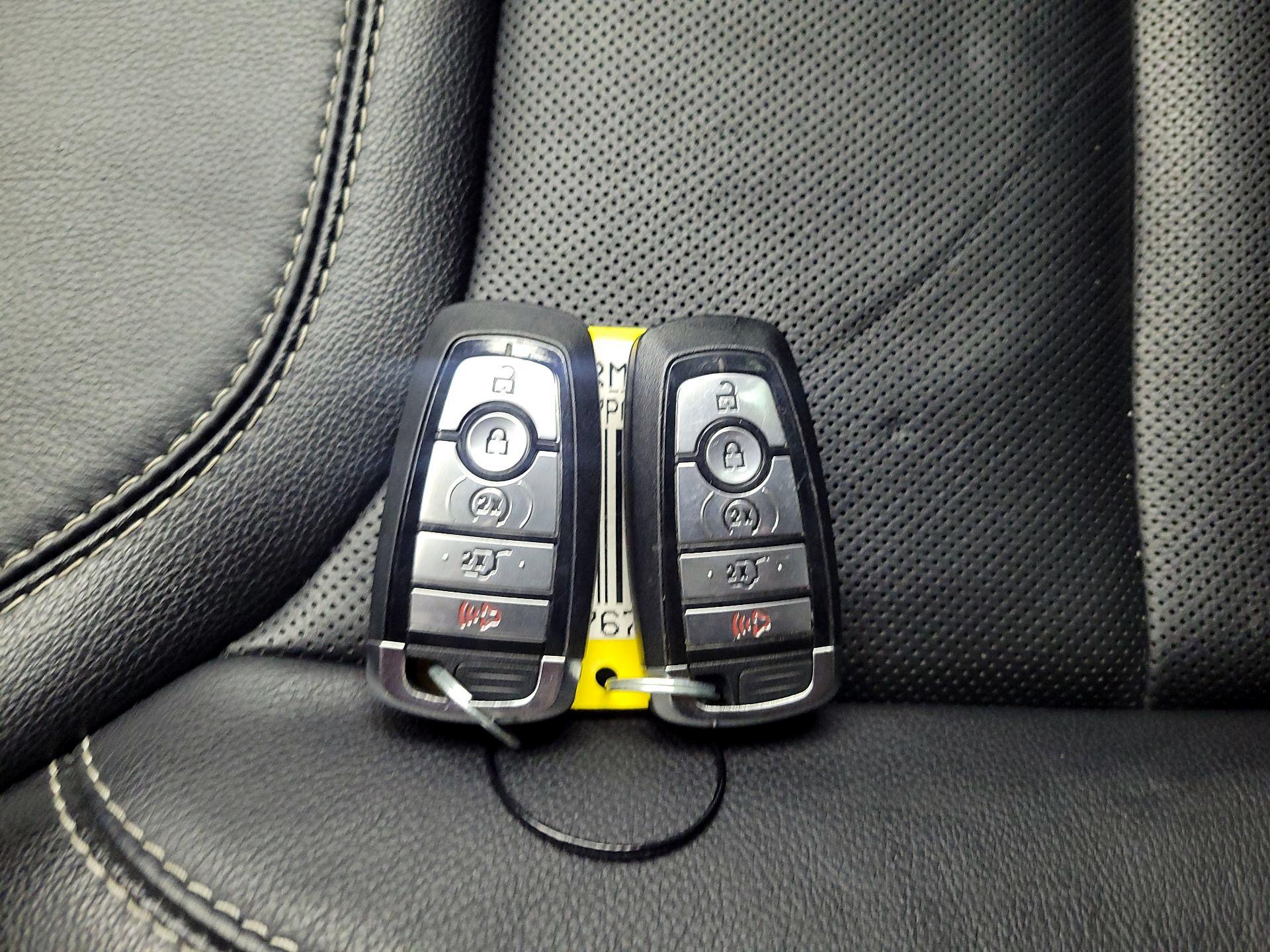 Thumbnail: 2023 Ford Explorer - 18