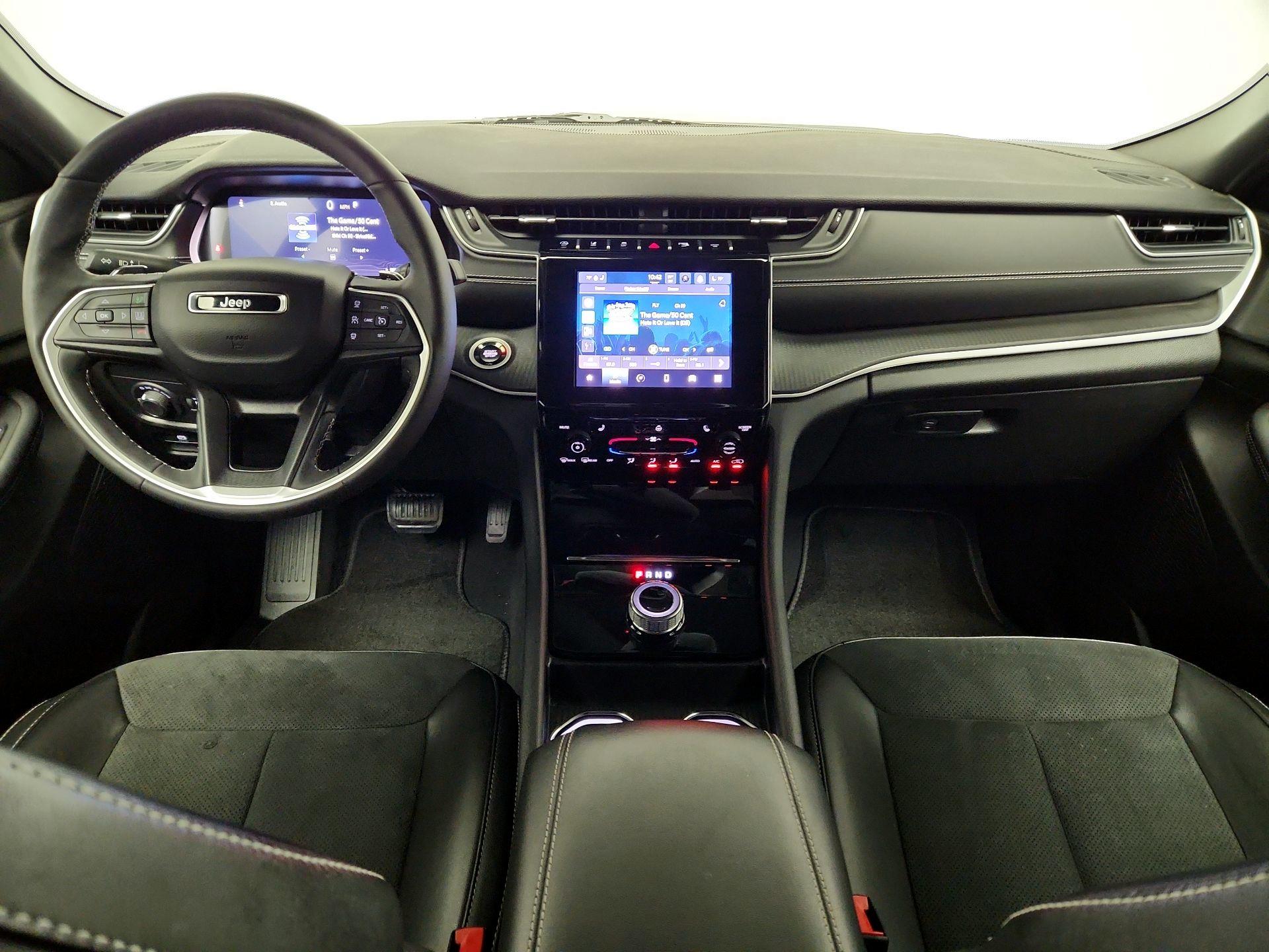 Thumbnail: 2024 Jeep Grand Cherokee - 9