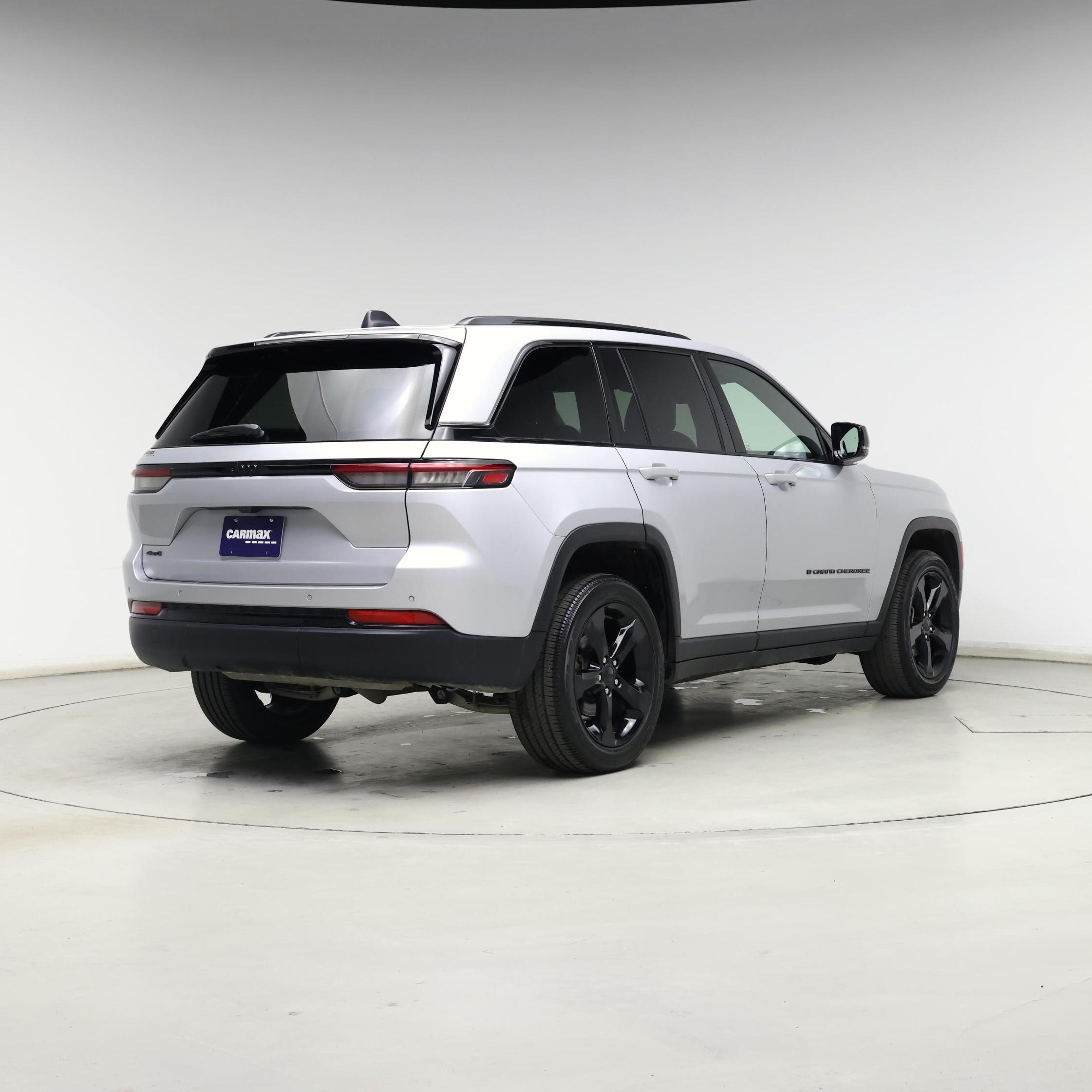 Thumbnail: 2024 Jeep Grand Cherokee - 8