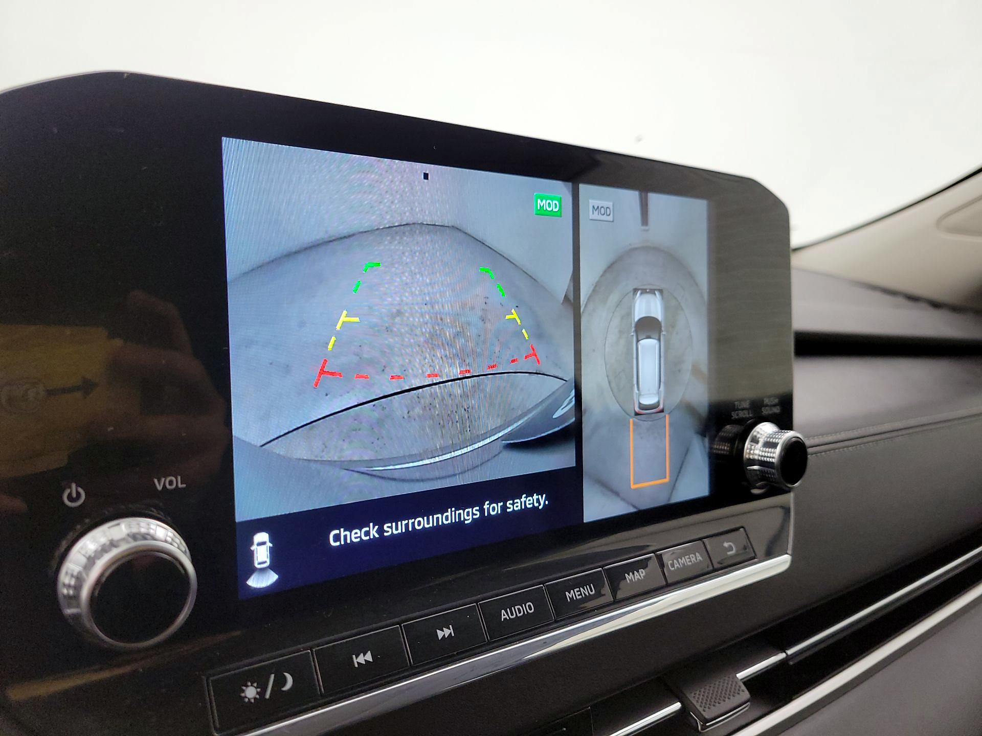 Thumbnail: 2024 Mitsubishi Outlander - 15