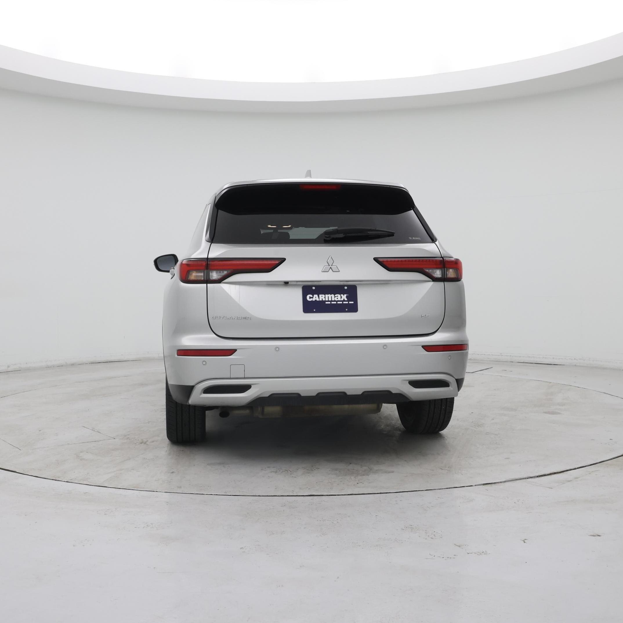 Thumbnail: 2024 Mitsubishi Outlander - 6