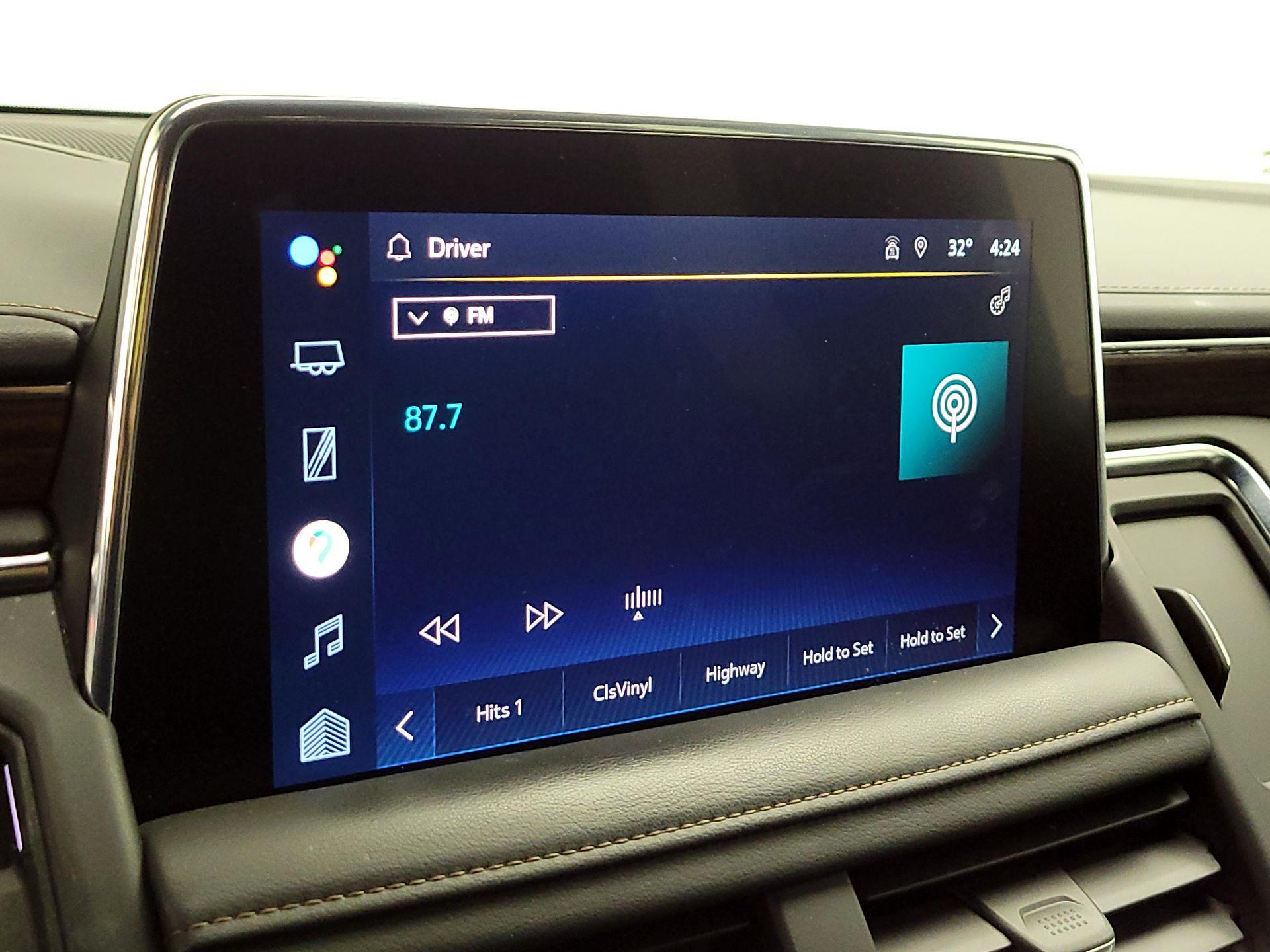 Thumbnail: 2022 Chevrolet Tahoe - 15