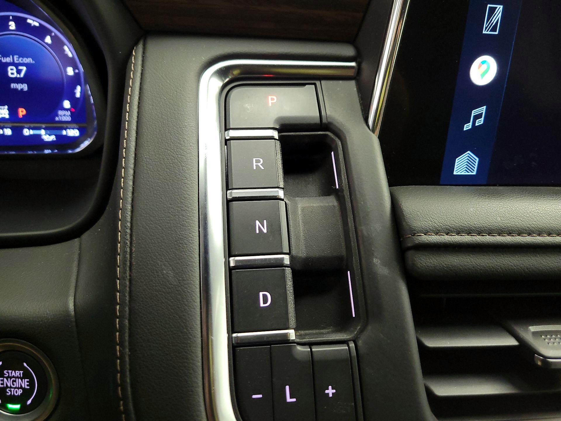 Thumbnail: 2022 Chevrolet Tahoe - 17