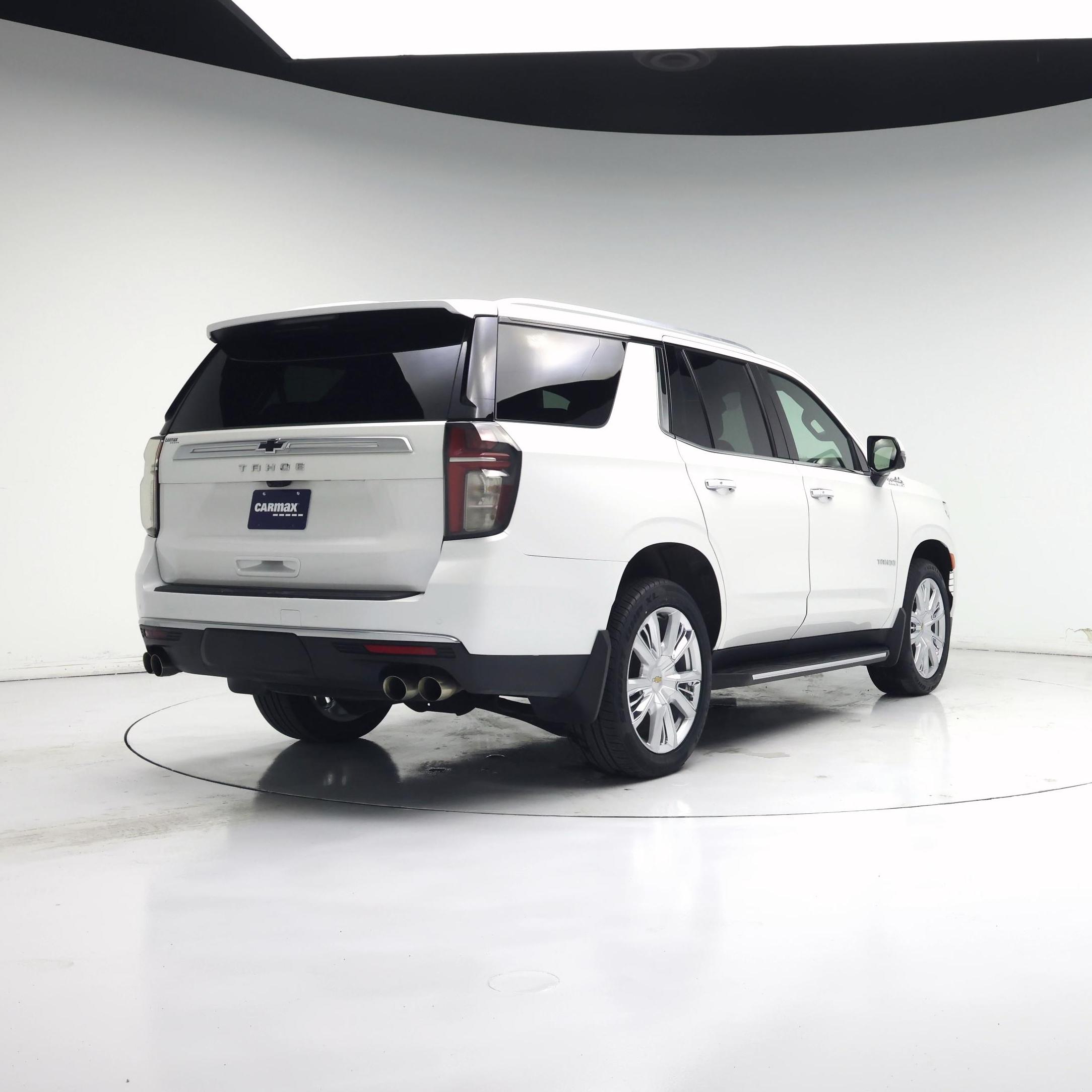 Thumbnail: 2022 Chevrolet Tahoe - 8