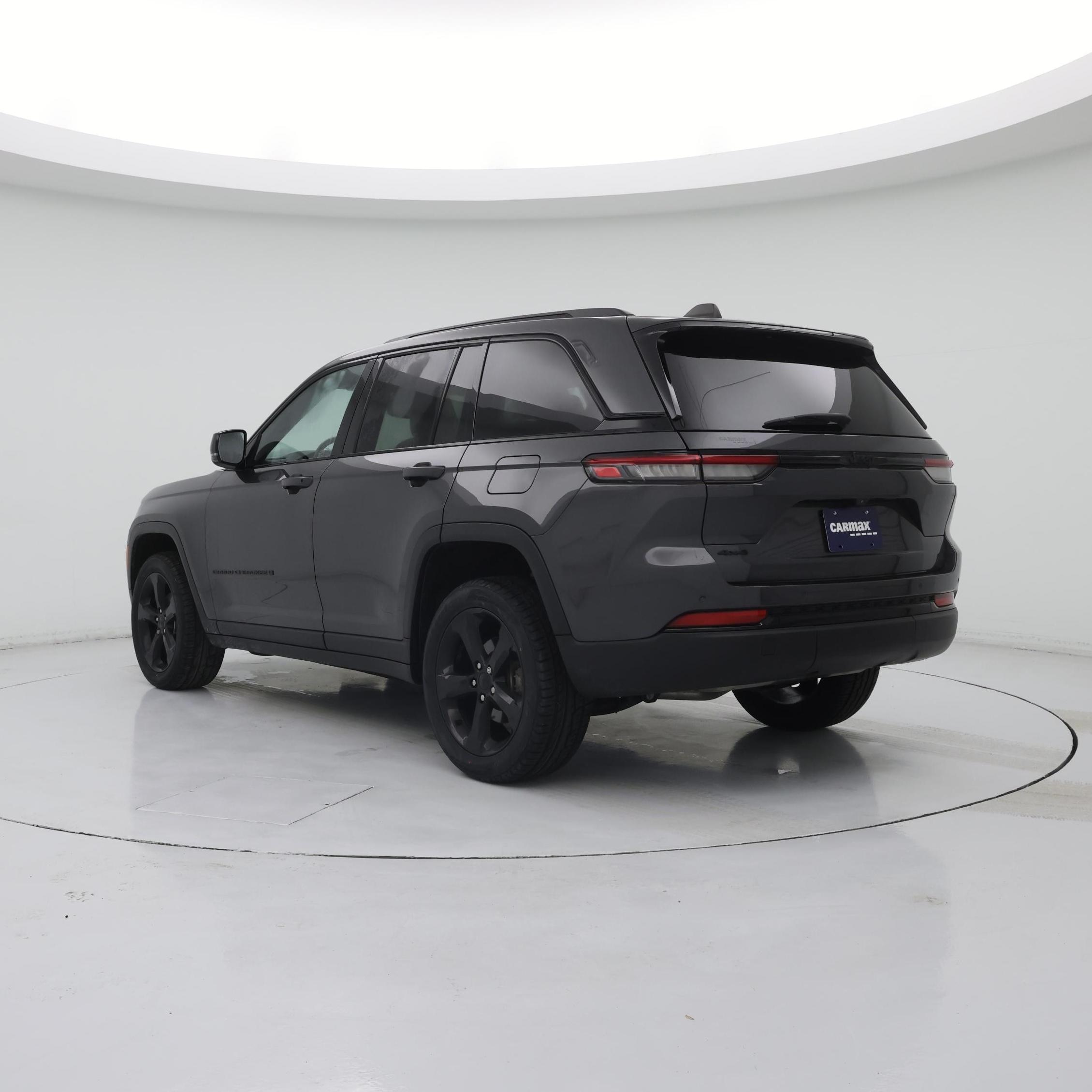 Thumbnail: 2023 Jeep Grand Cherokee - 2