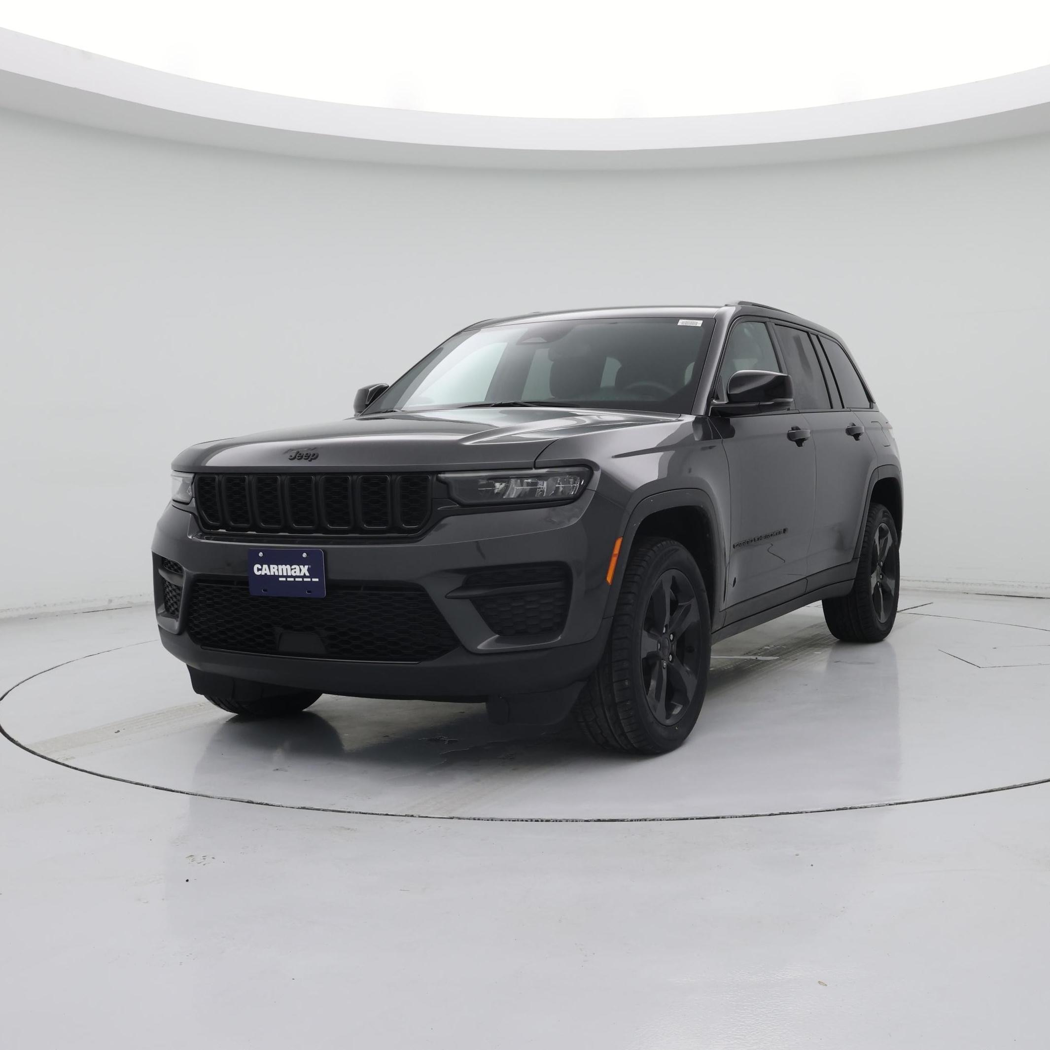 Thumbnail: 2023 Jeep Grand Cherokee - 4