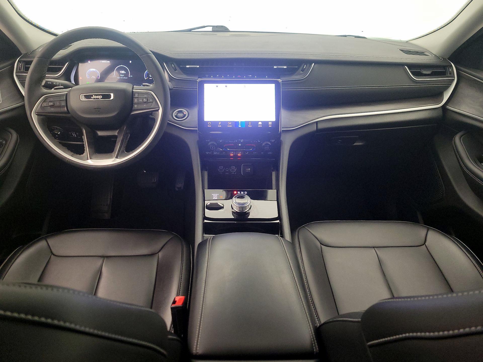 Thumbnail: 2023 Jeep Grand Cherokee - 9