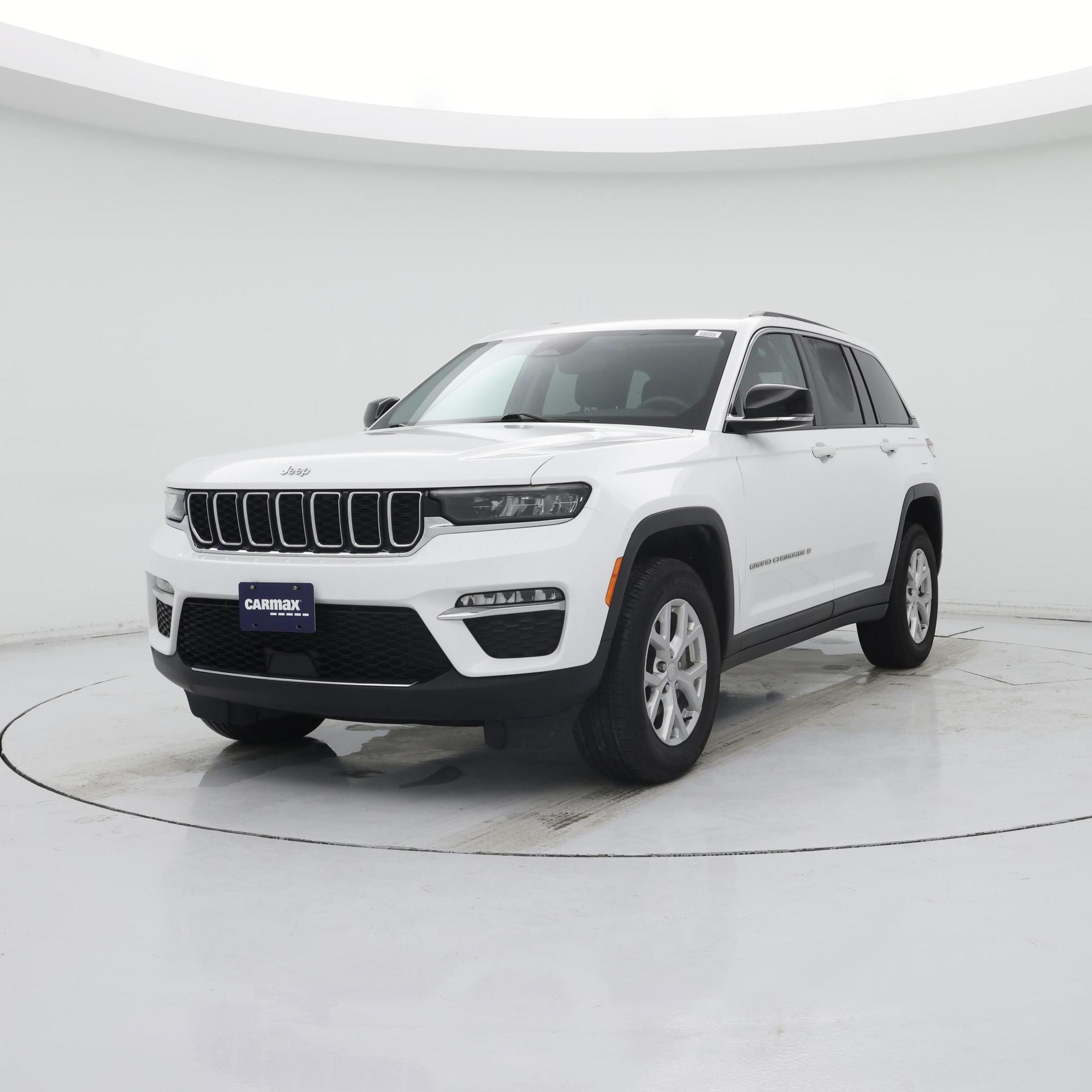 Thumbnail: 2023 Jeep Grand Cherokee - 4