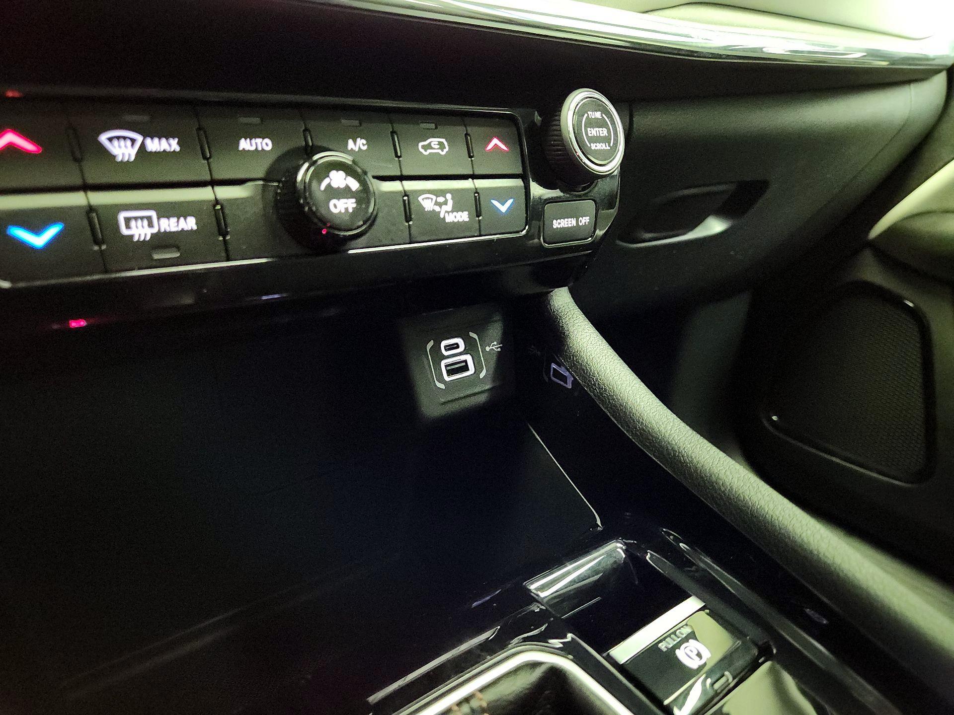 Thumbnail: 2022 Jeep Compass - 18