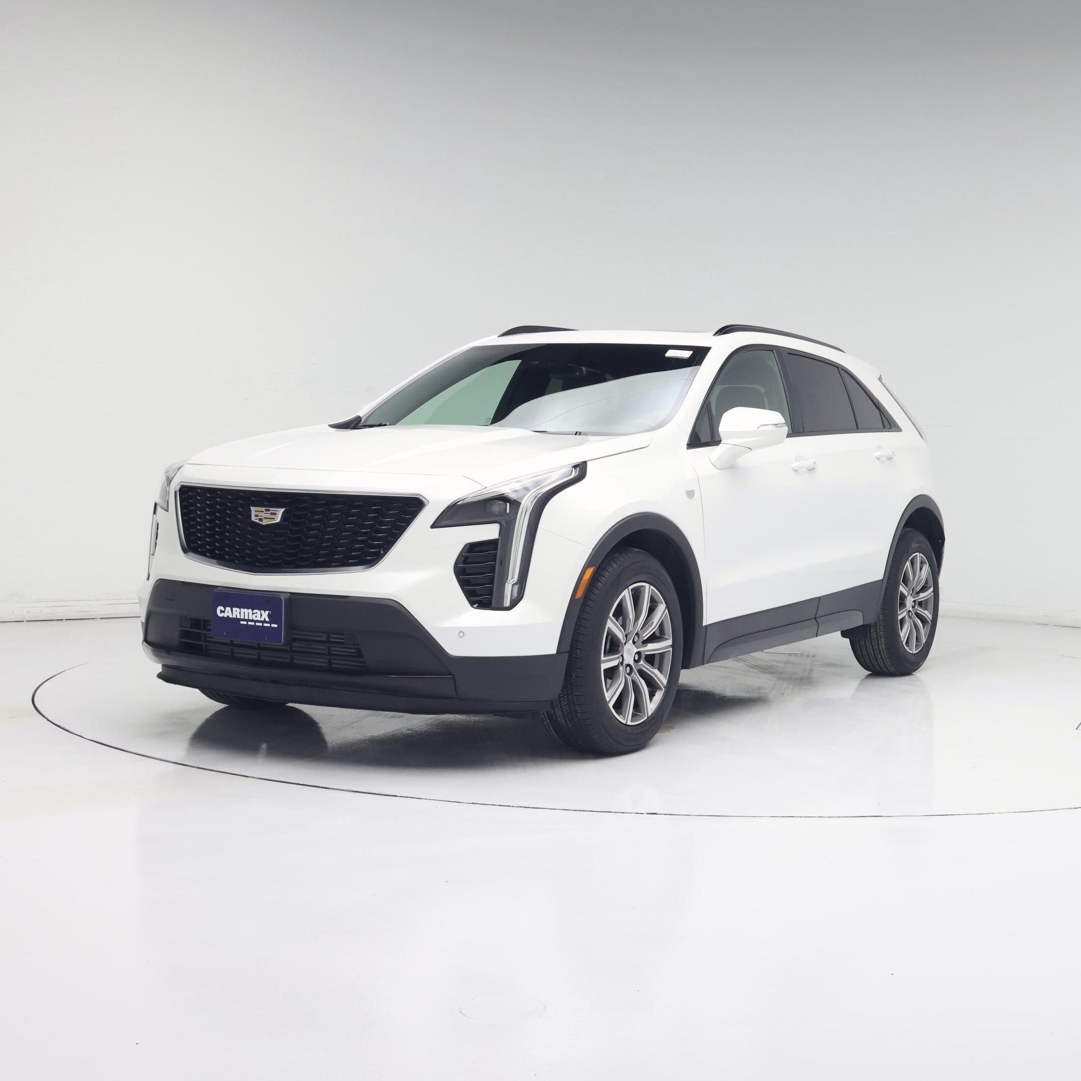 Thumbnail: 2023 Cadillac XT4 - 4