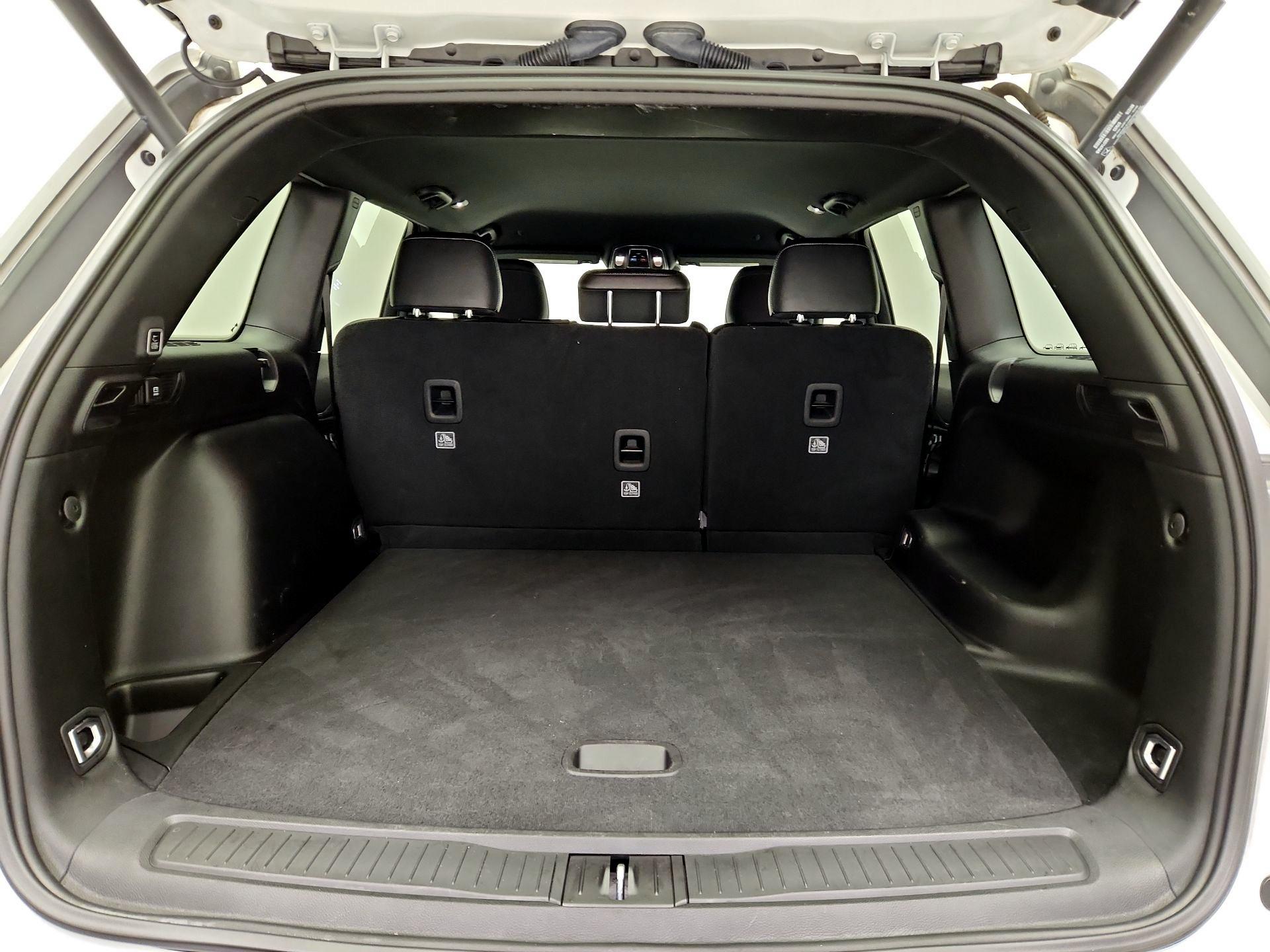 Thumbnail: 2023 Jeep Grand Cherokee - 20