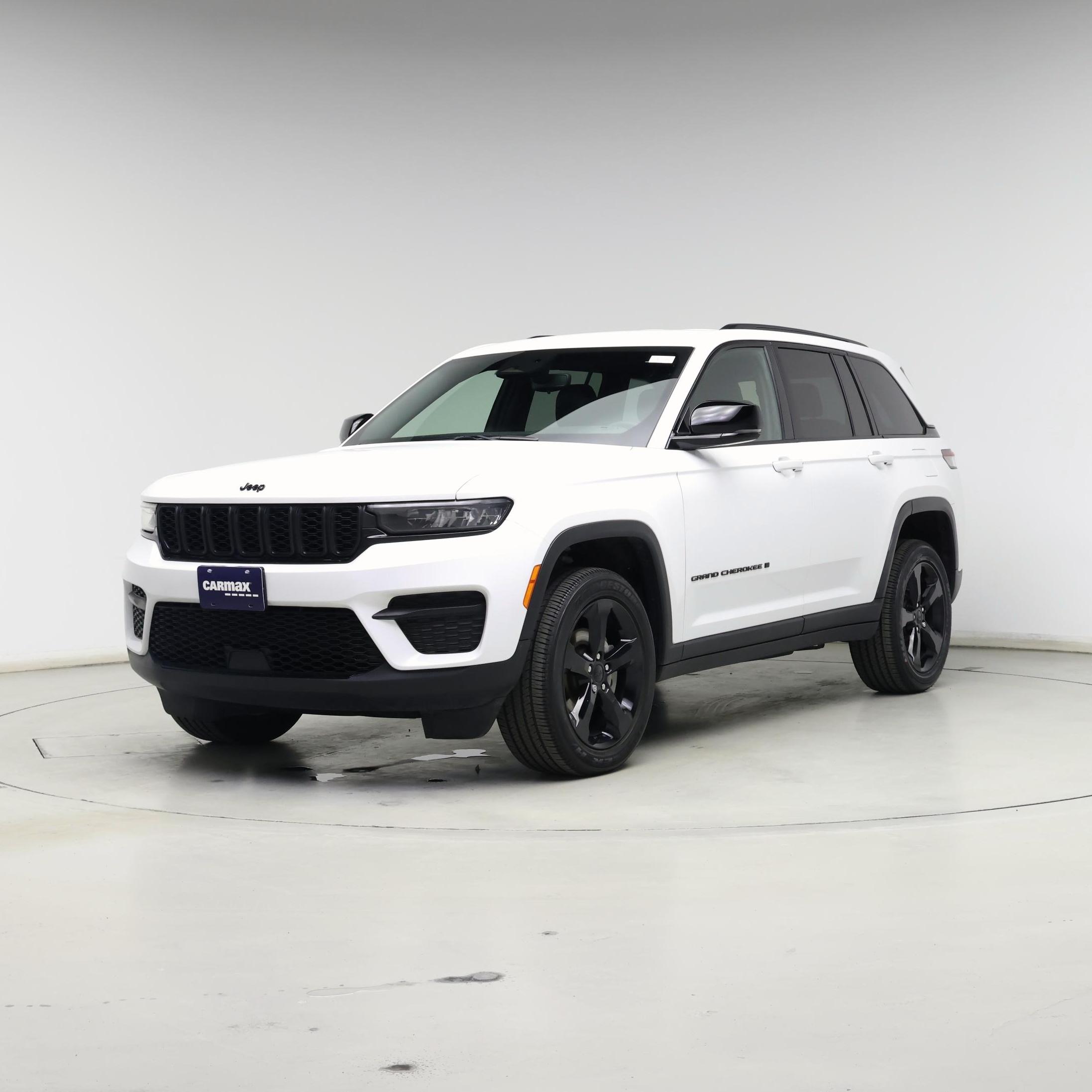 Thumbnail: 2023 Jeep Grand Cherokee - 4