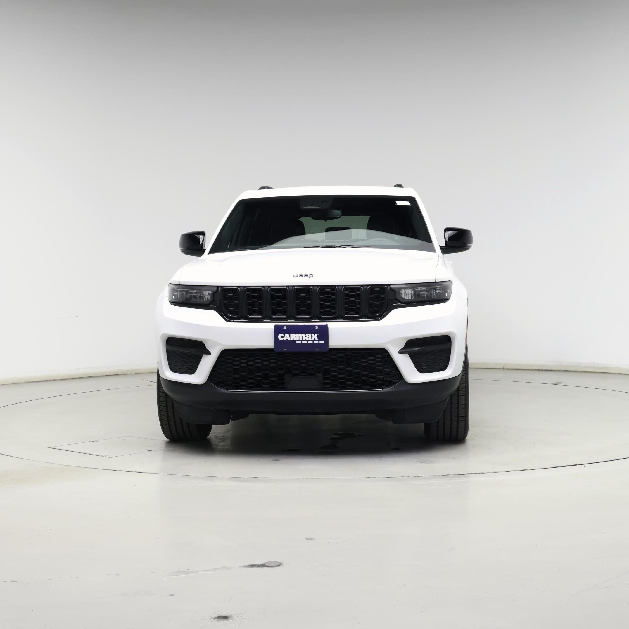 Thumbnail: 2023 Jeep Grand Cherokee - 5