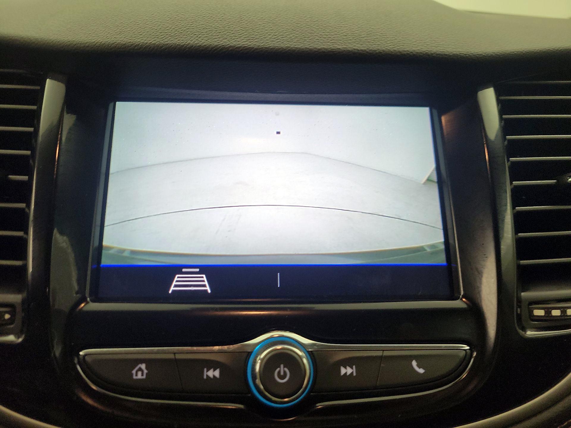 Thumbnail: 2020 Chevrolet Trax - 14