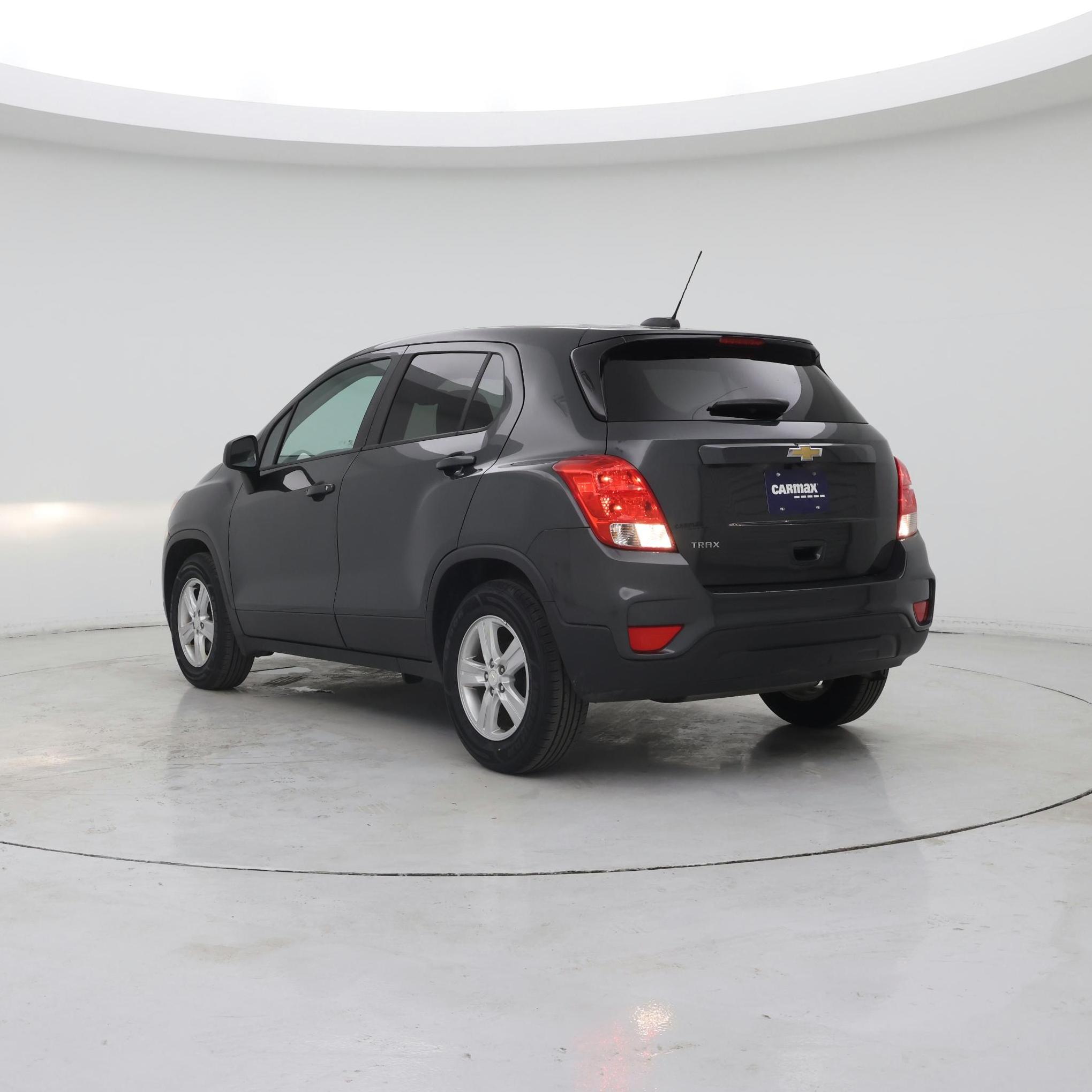 Thumbnail: 2020 Chevrolet Trax - 2