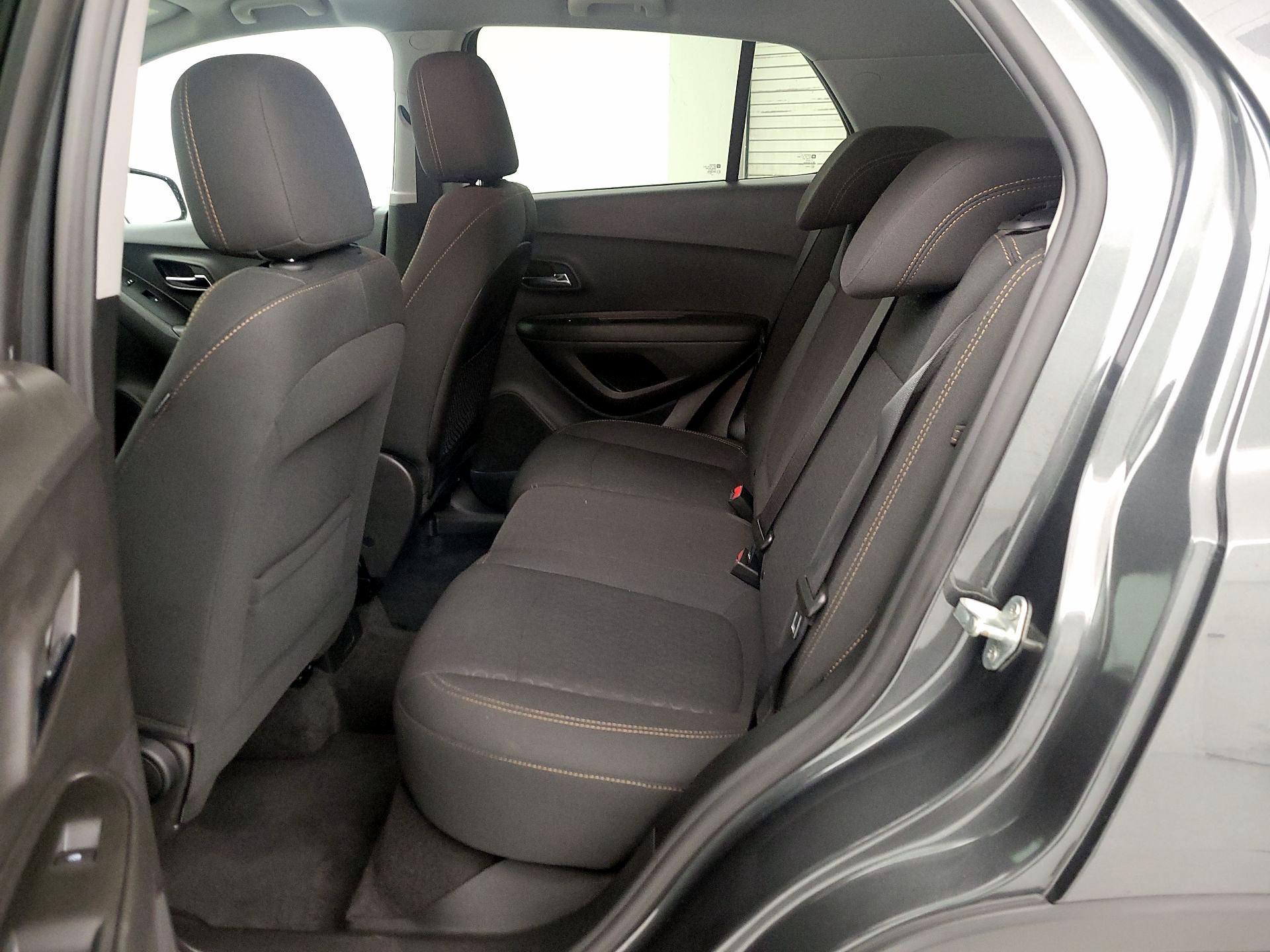 Thumbnail: 2020 Chevrolet Trax - 19