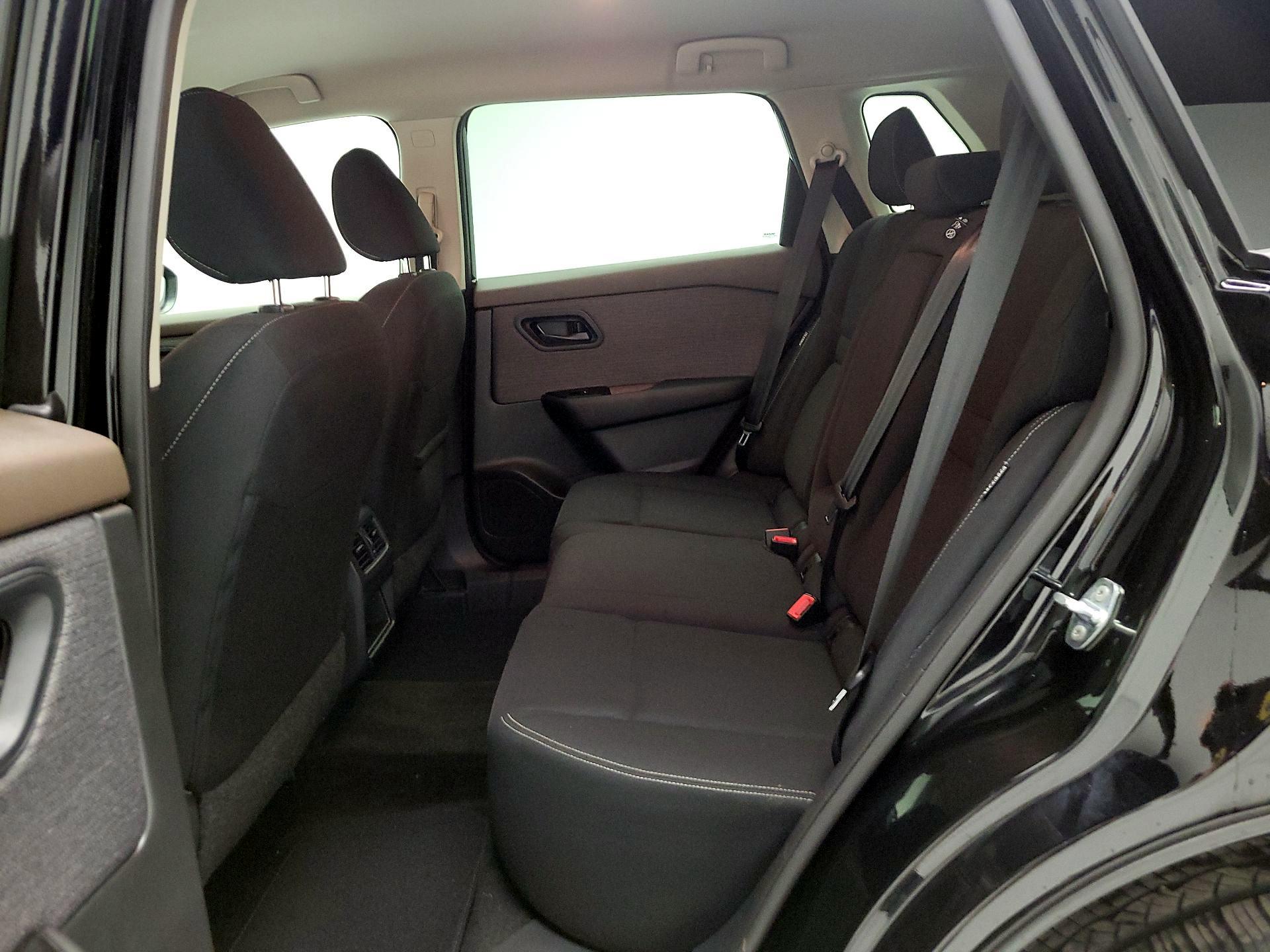 Thumbnail: 2023 Nissan Rogue - 18