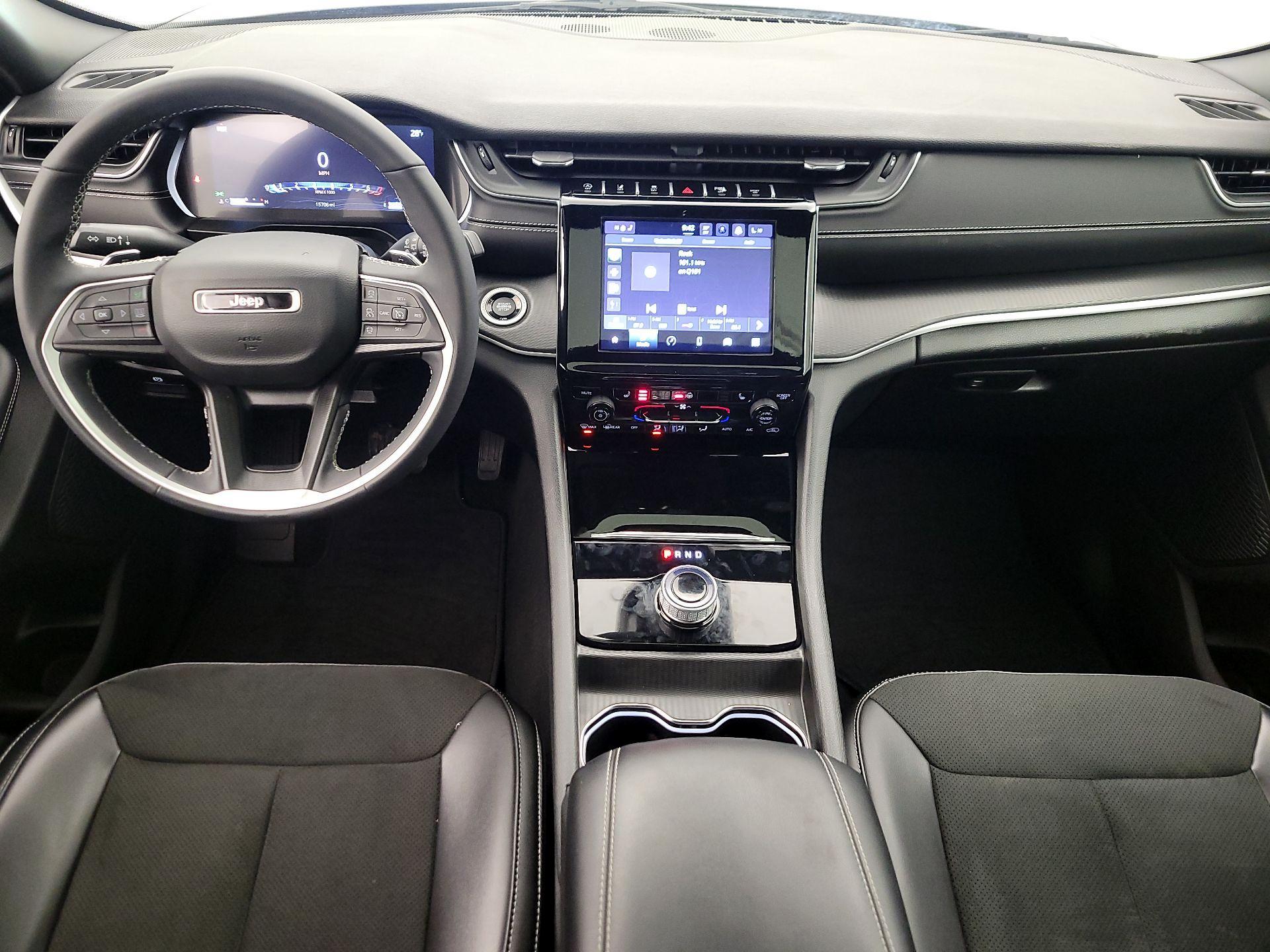 Thumbnail: 2024 Jeep Grand Cherokee - 9