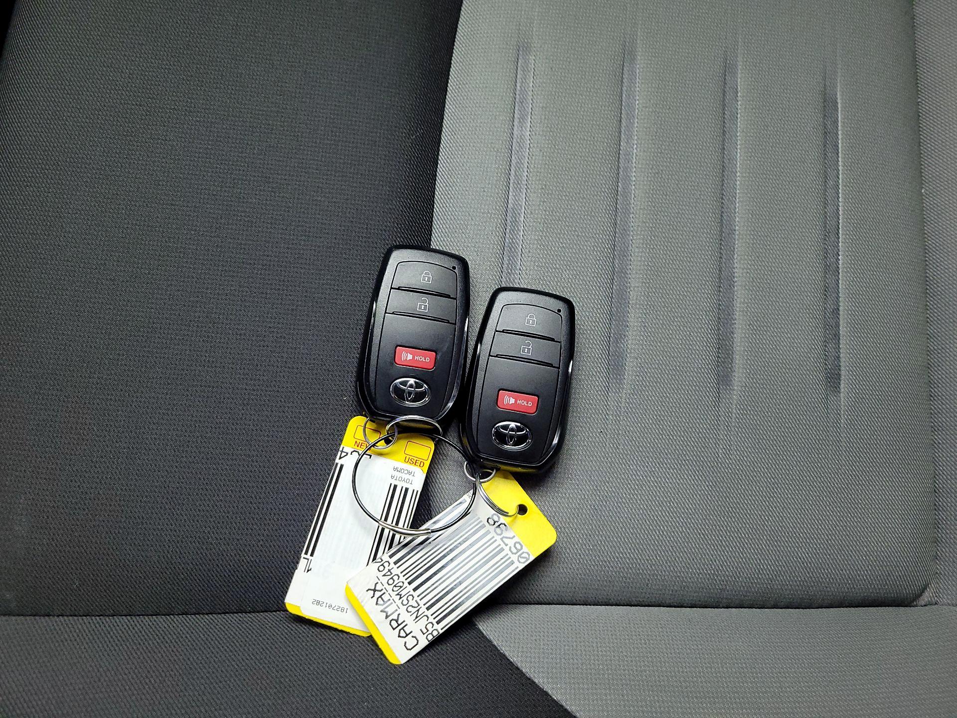 Thumbnail: 2025 Toyota Tacoma - 20