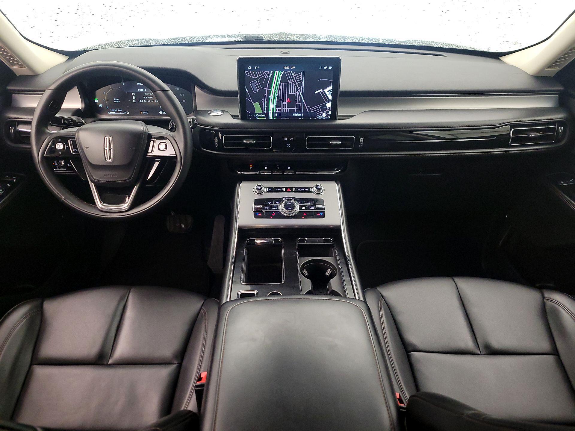 Thumbnail: 2023 Lincoln Aviator - 9