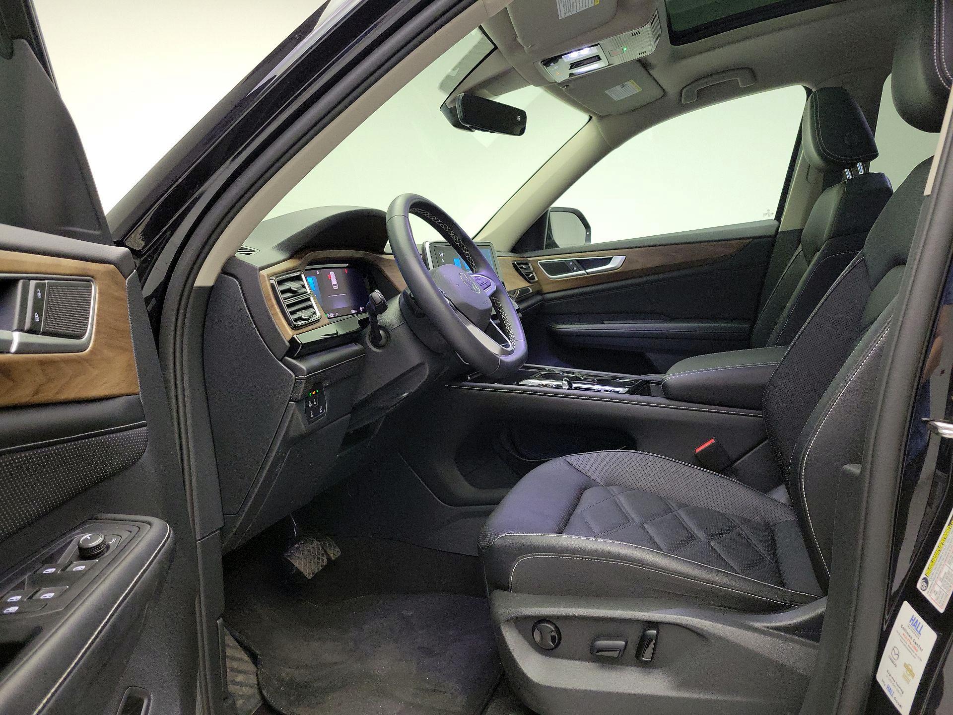 Thumbnail: 2024 Volkswagen Atlas - 11