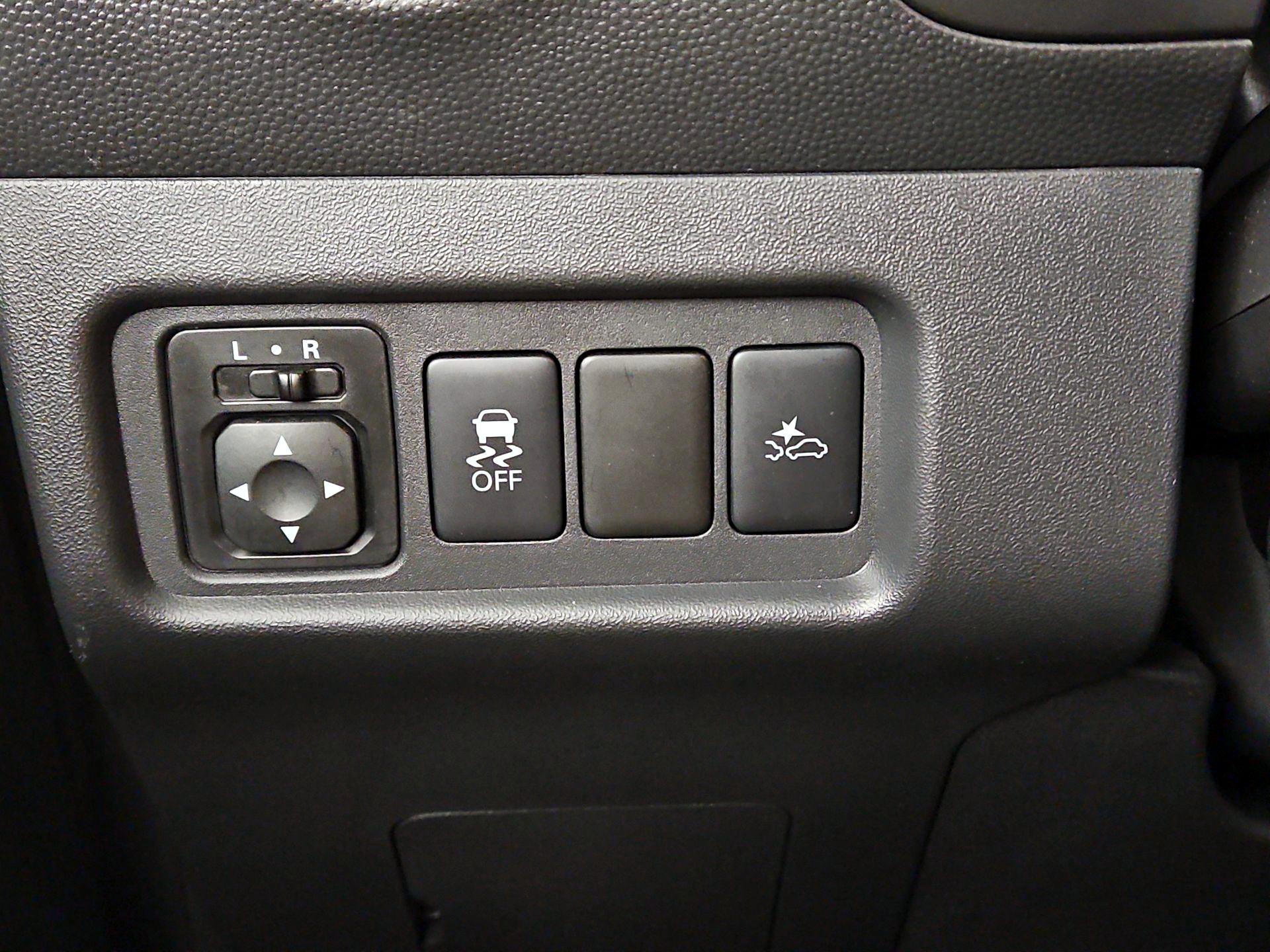 Thumbnail: 2024 Mitsubishi Mirage - 13