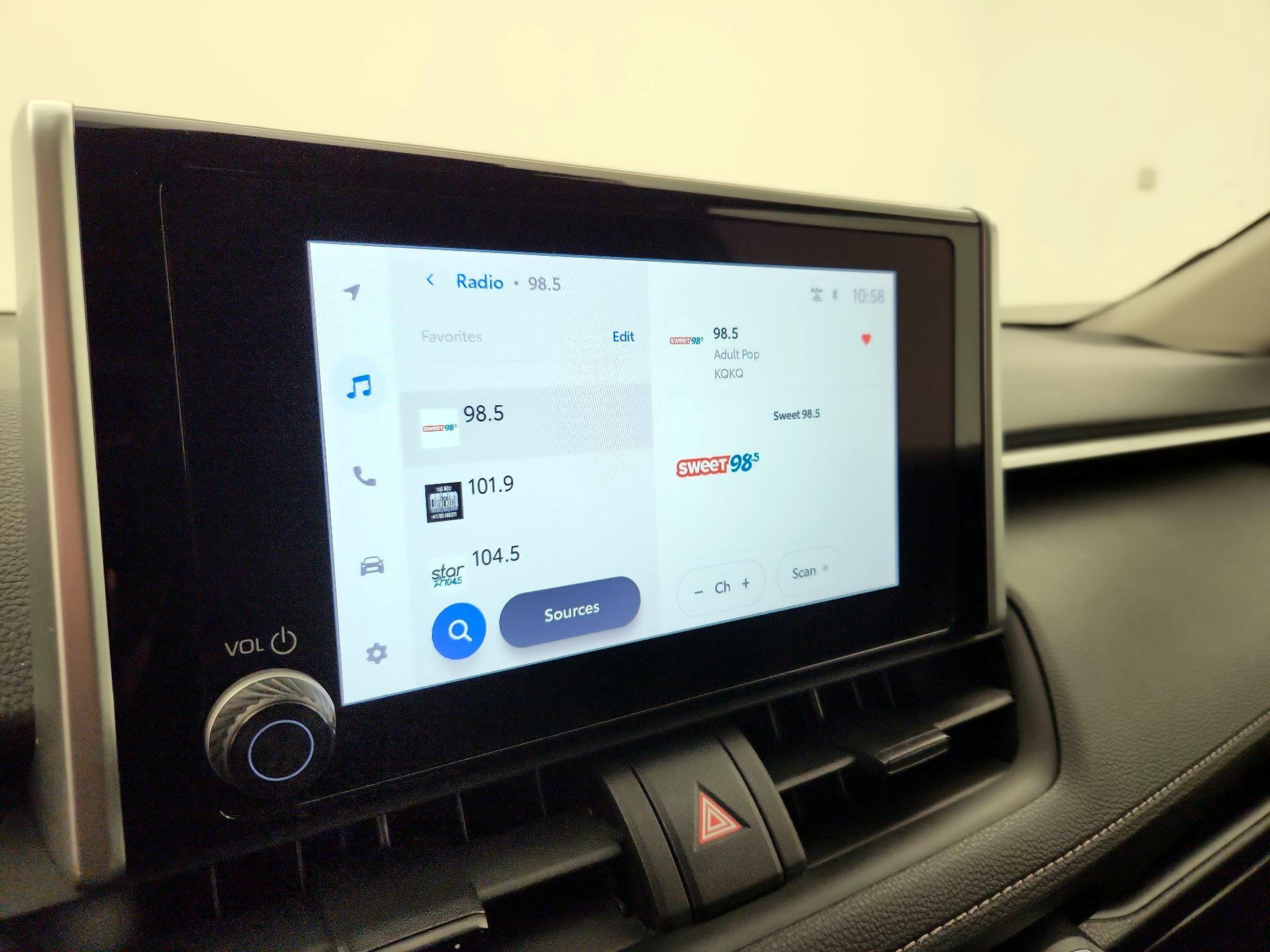 Thumbnail: 2024 Toyota RAV4 - 15