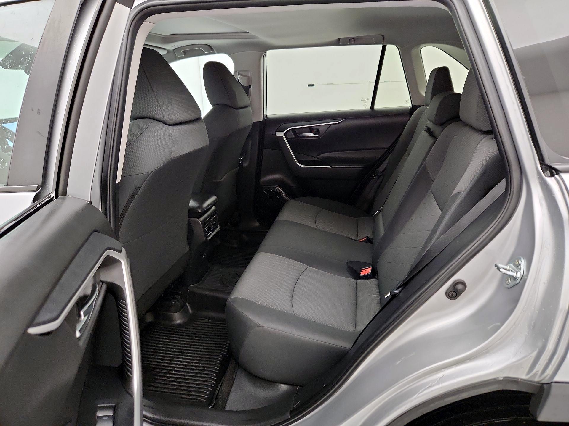 Thumbnail: 2024 Toyota RAV4 - 20