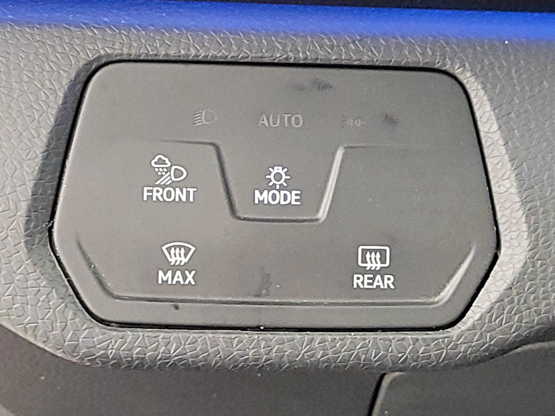 Thumbnail: 2023 Volkswagen ID.4 - 13