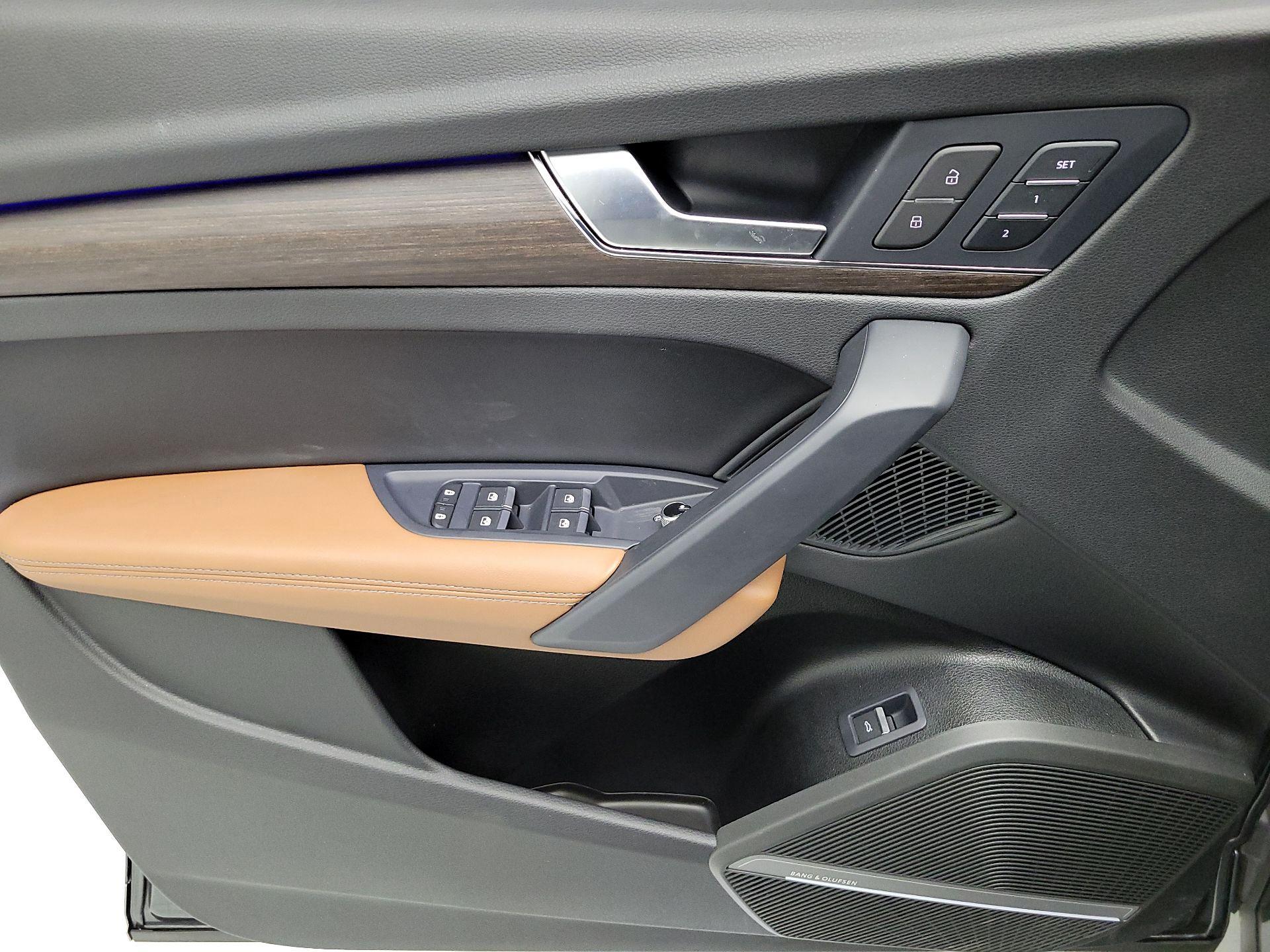Thumbnail: 2024 Audi Q5 - 12