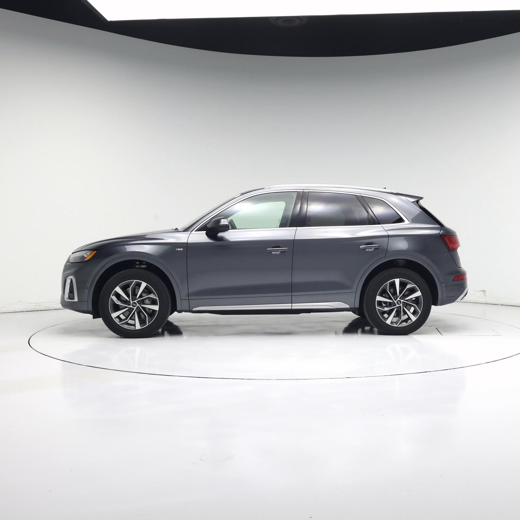 Thumbnail: 2024 Audi Q5 - 3