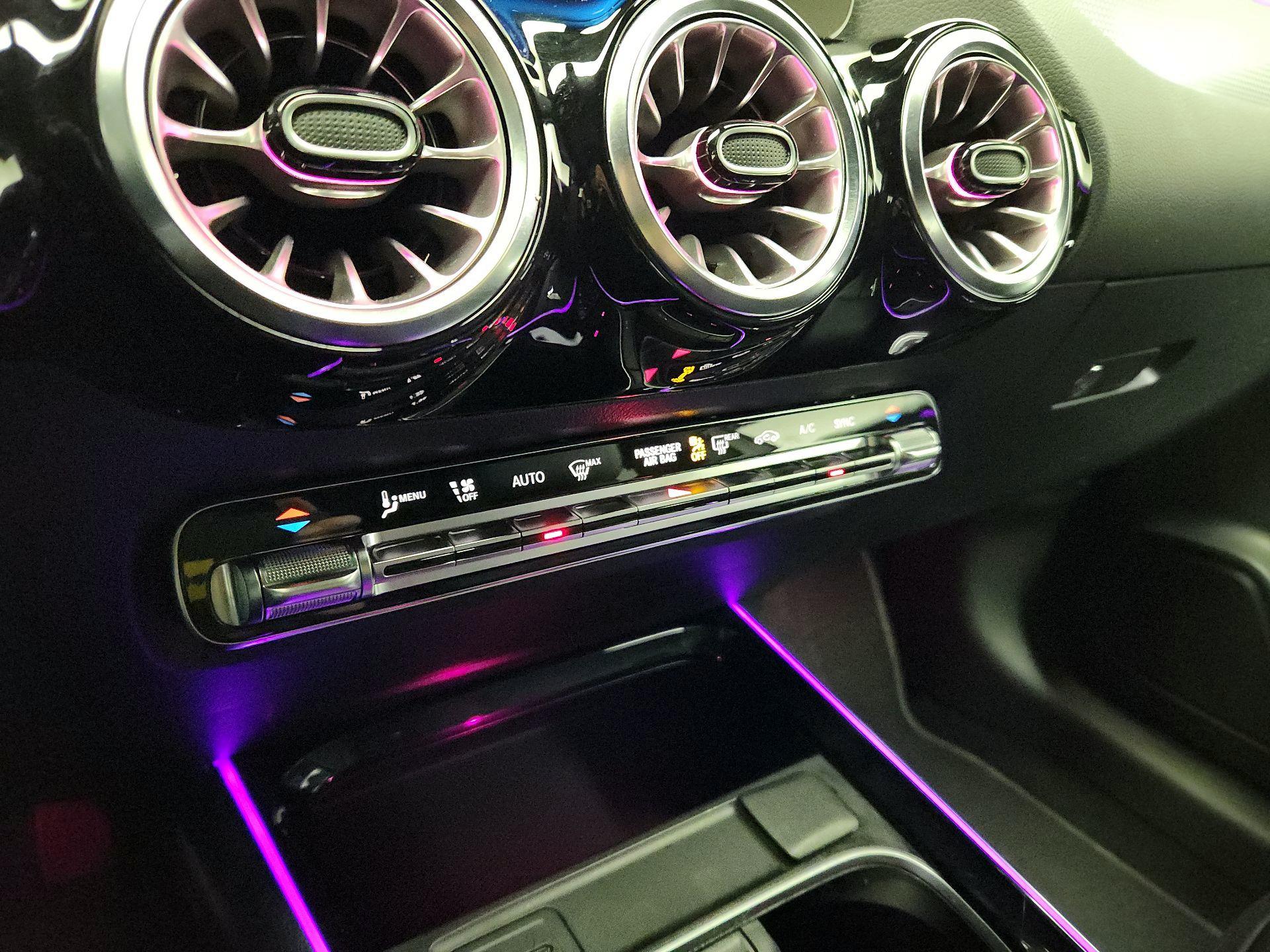 Thumbnail: 2023 Mercedes-Benz GLA - 16