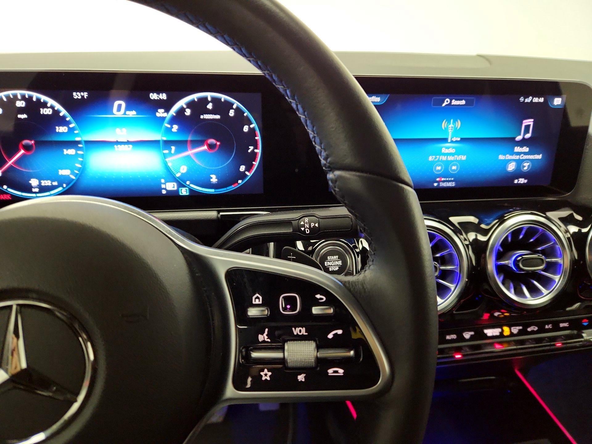 Thumbnail: 2023 Mercedes-Benz GLA - 17