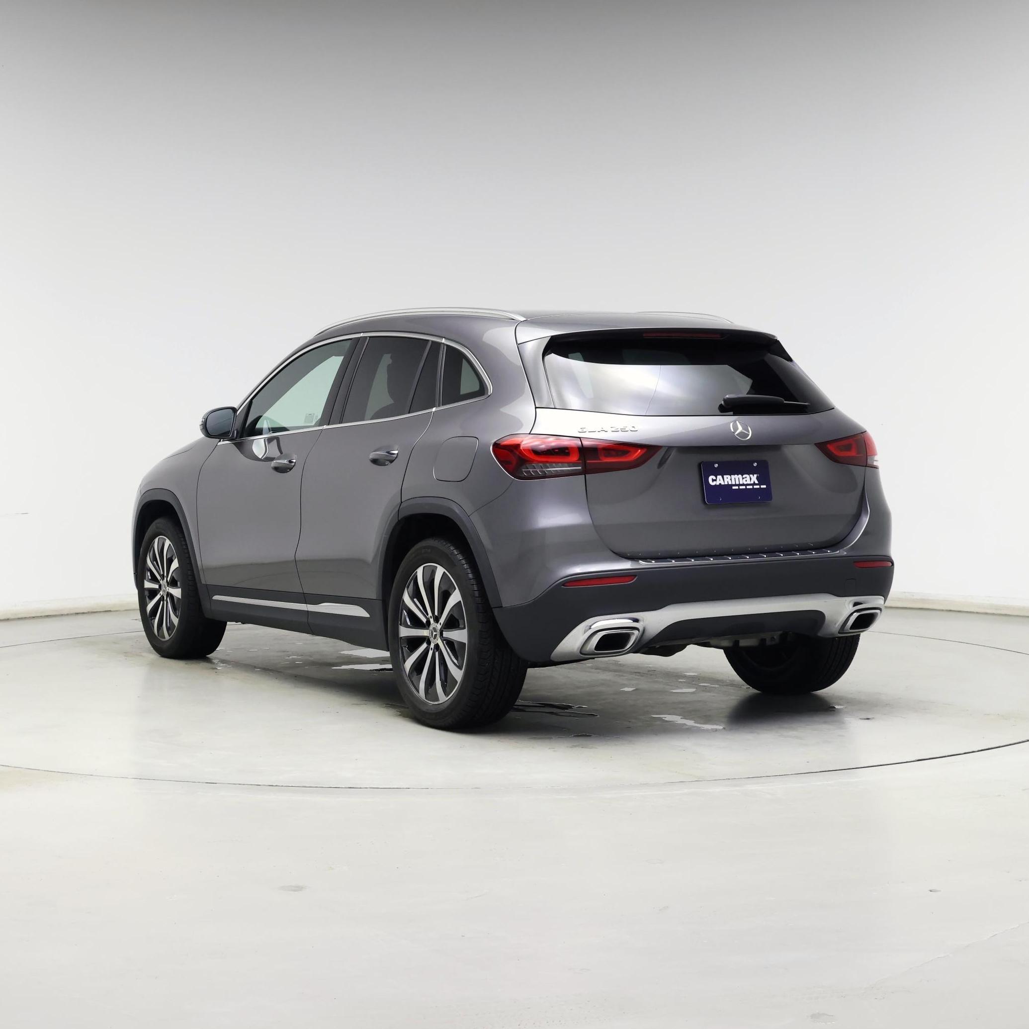 Thumbnail: 2023 Mercedes-Benz GLA - 2